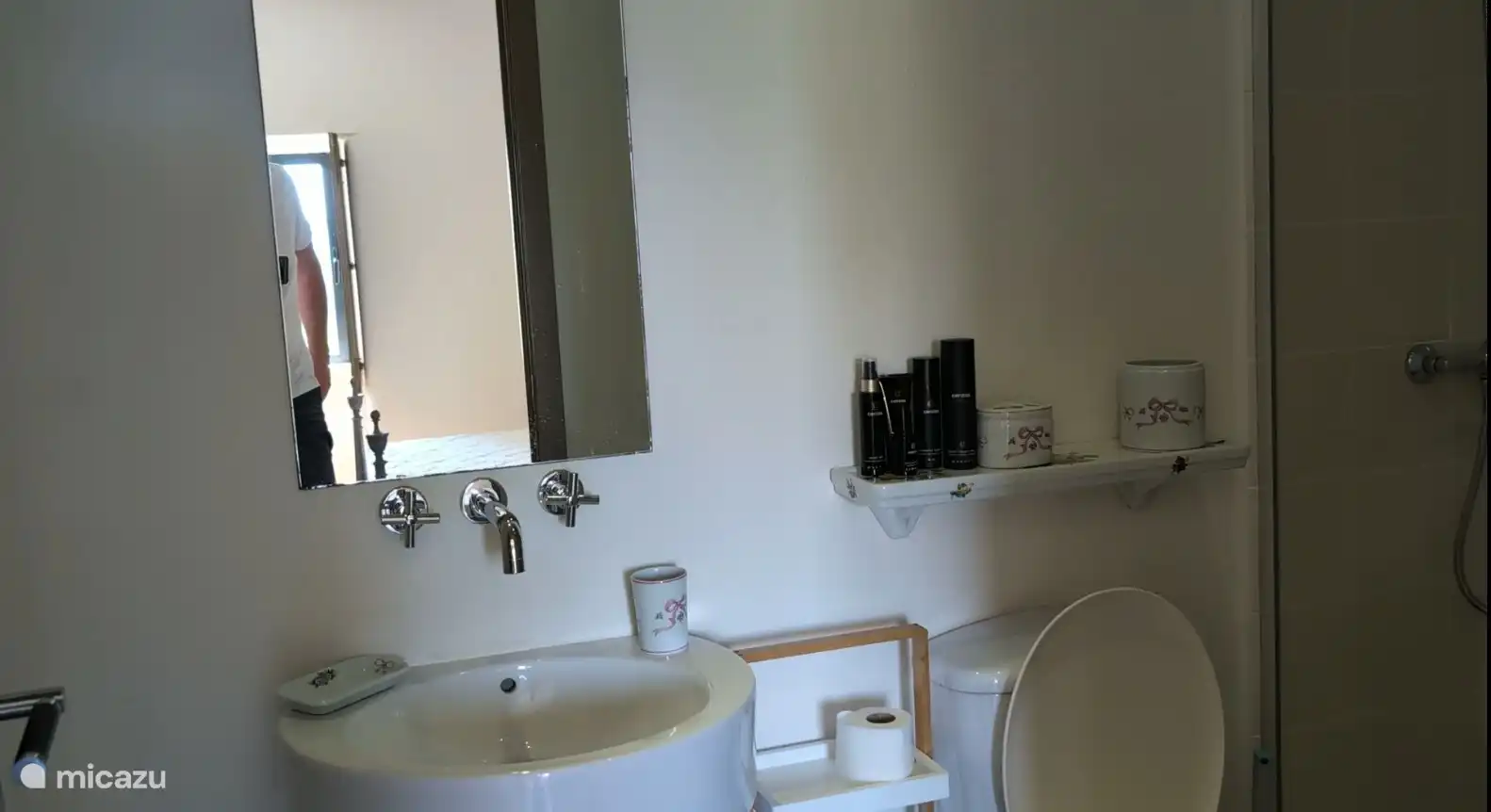 Bathroom master bedroom