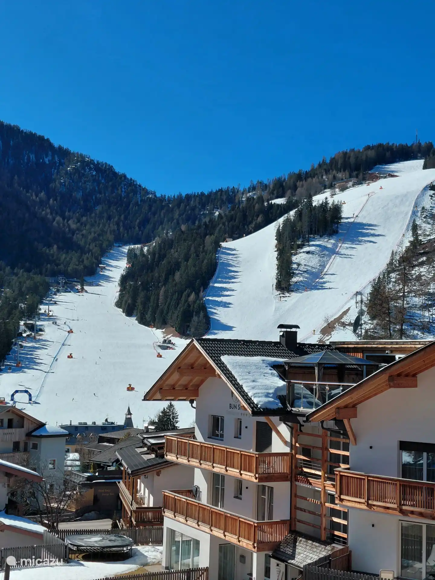 uitzicht op wereldbeker piste Erta