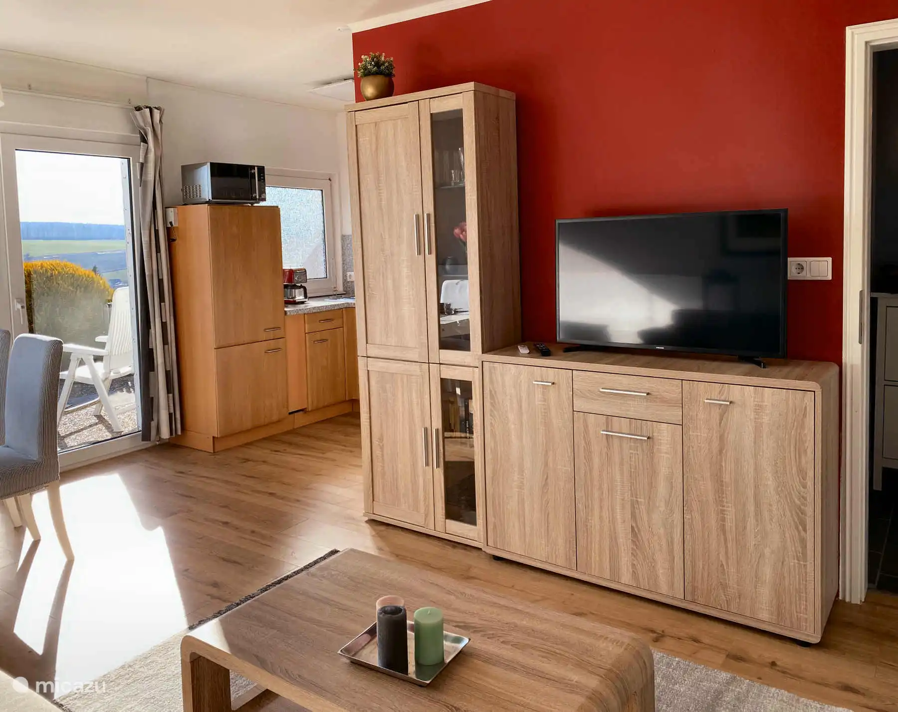 Uitzicht op de open keuken