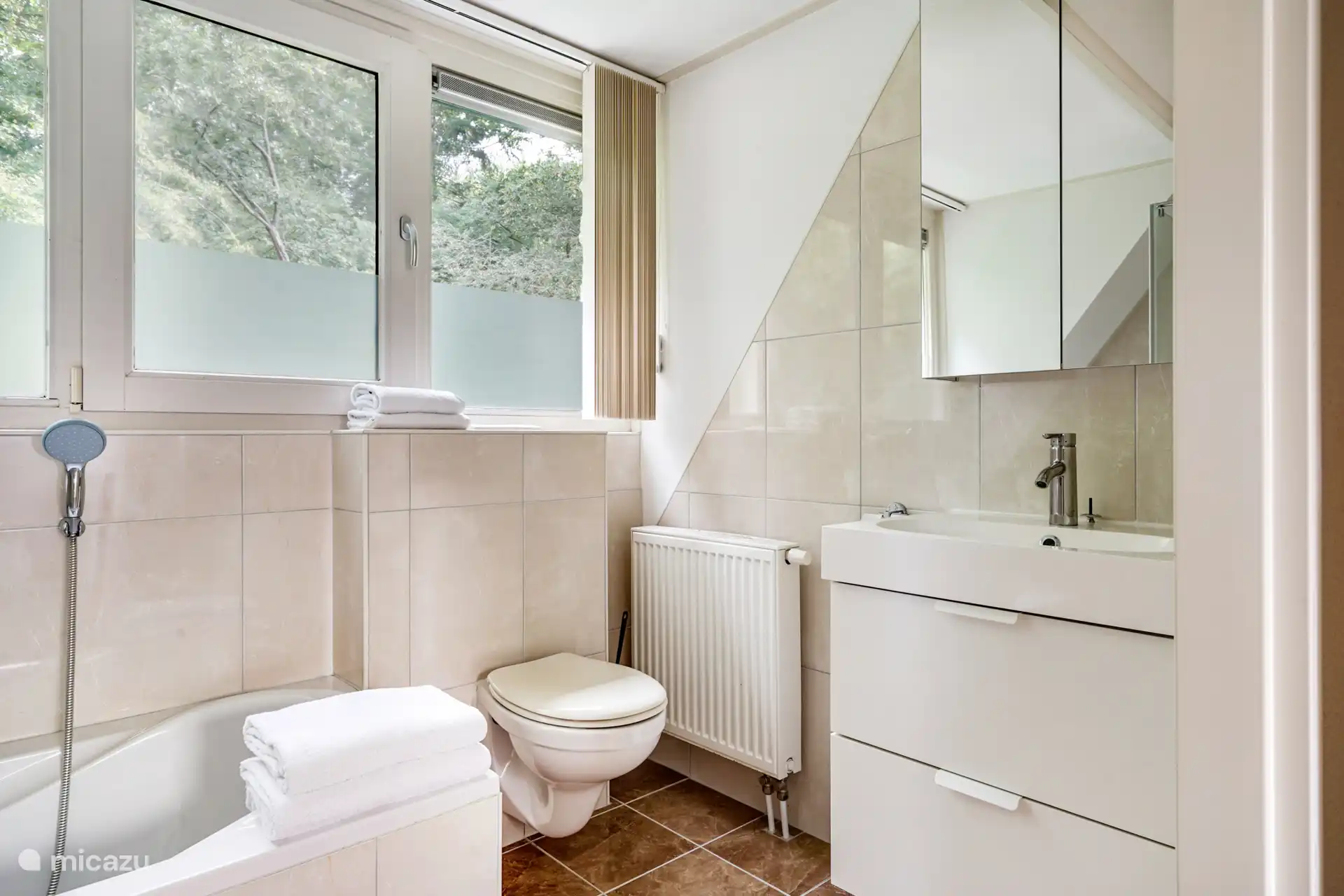 Baño arriba