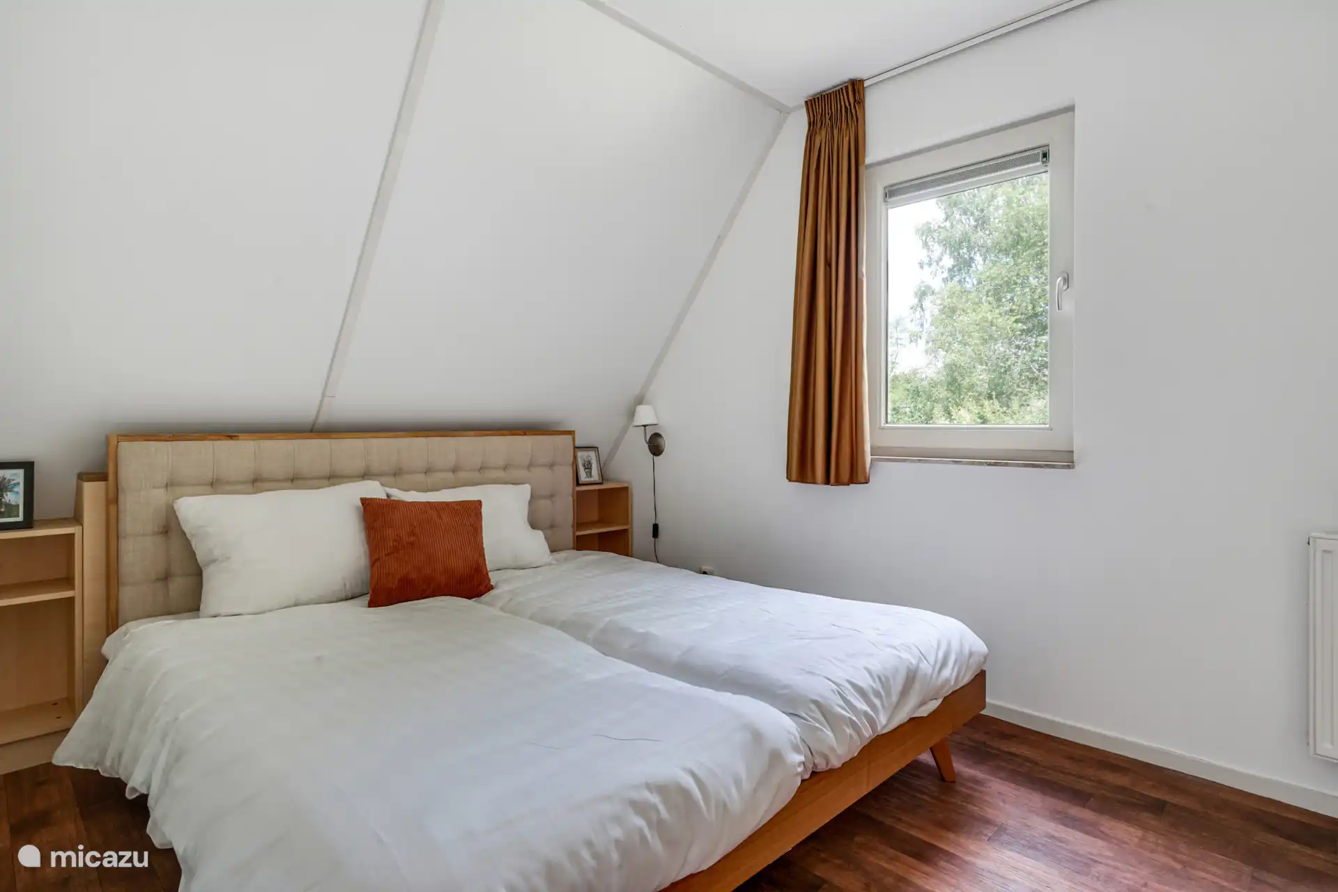 Dormitorio de arriba