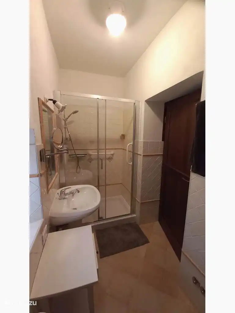 Badkamer 1 - gelijkvloers