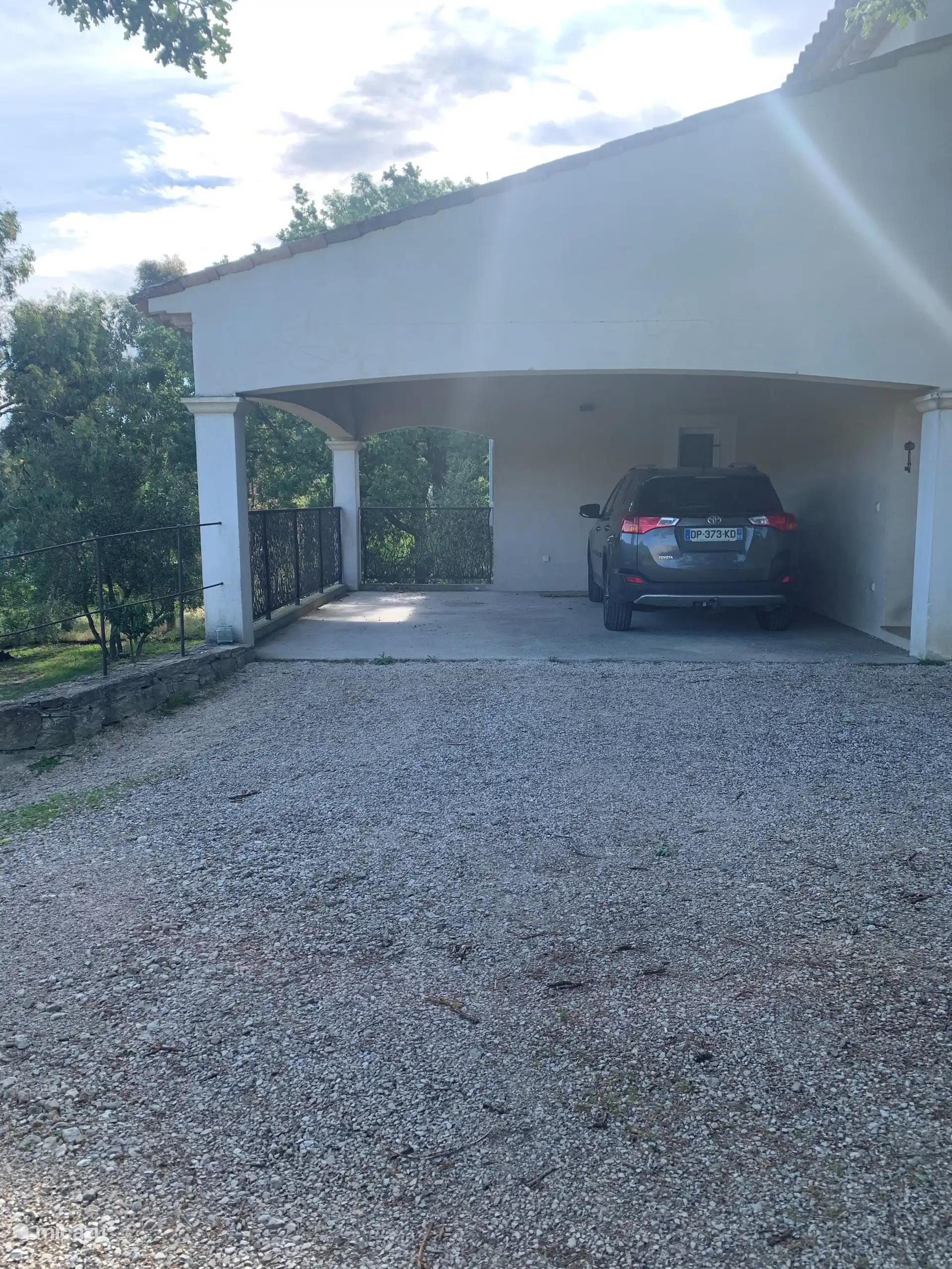 Carport