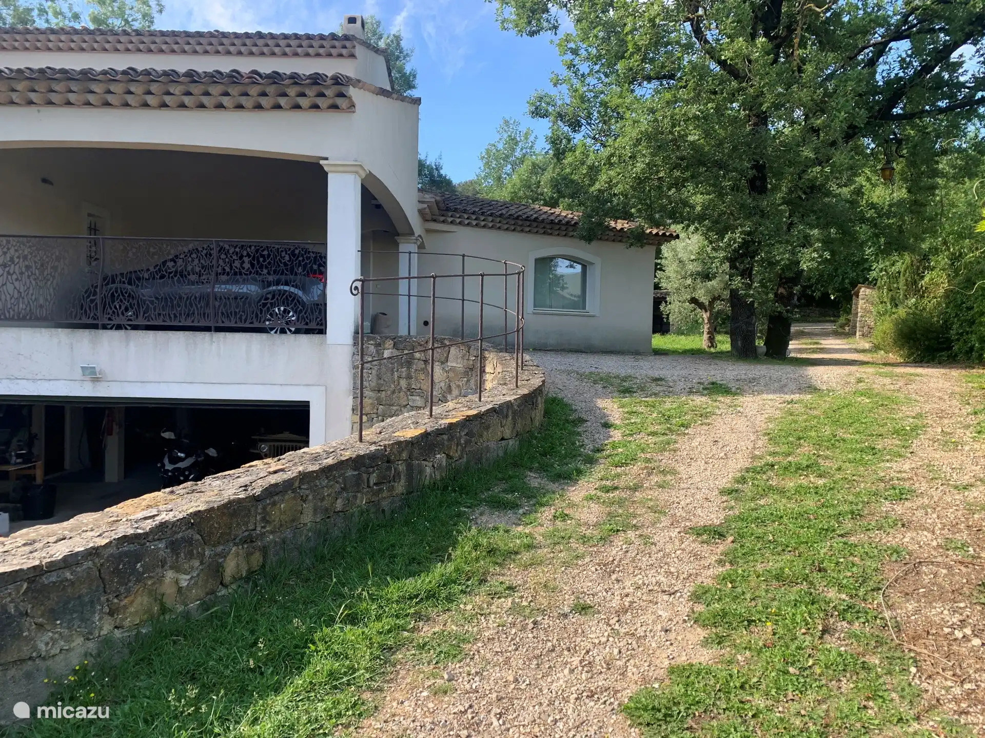Carport