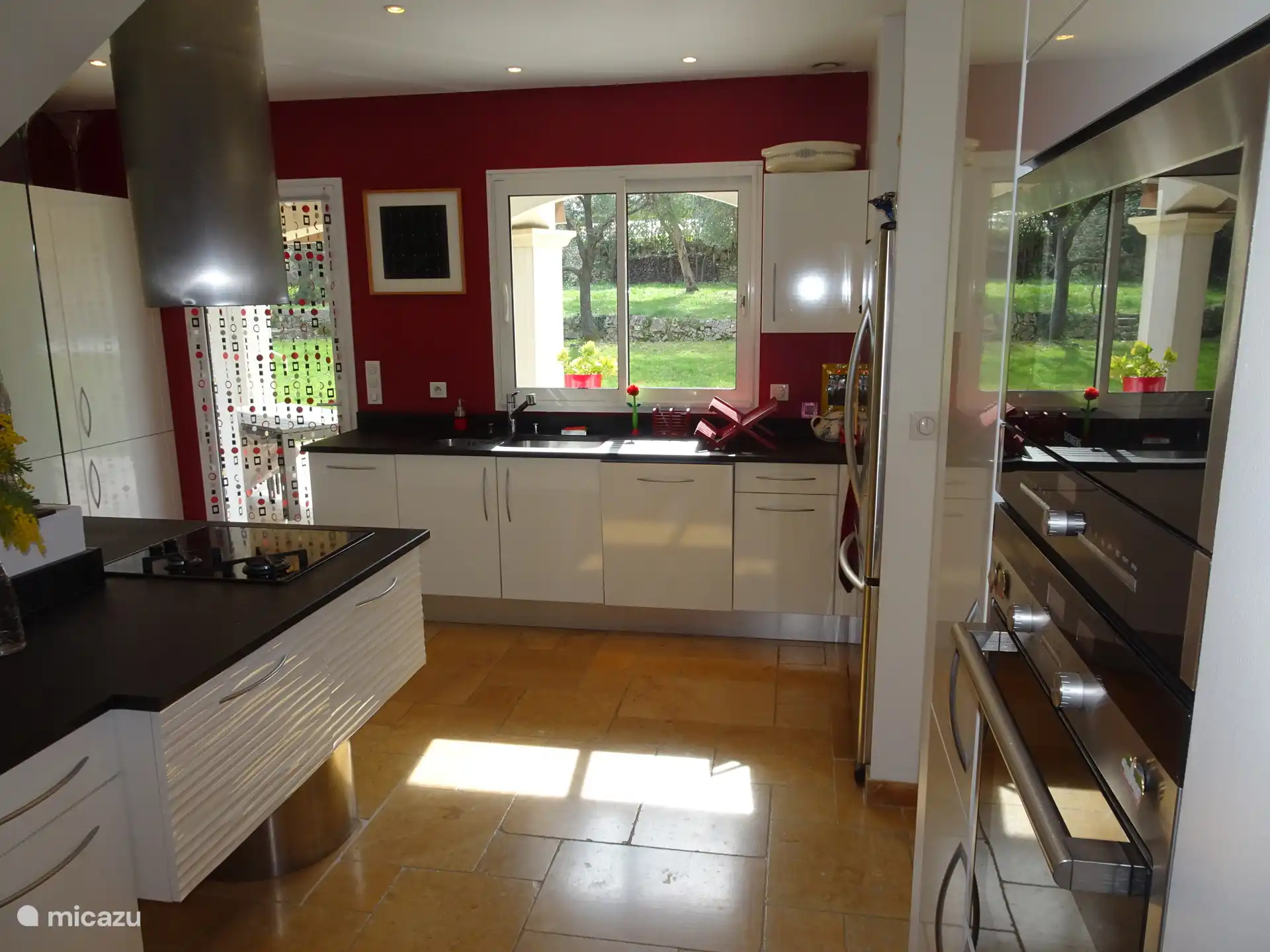 volledig uitgeruste keuken