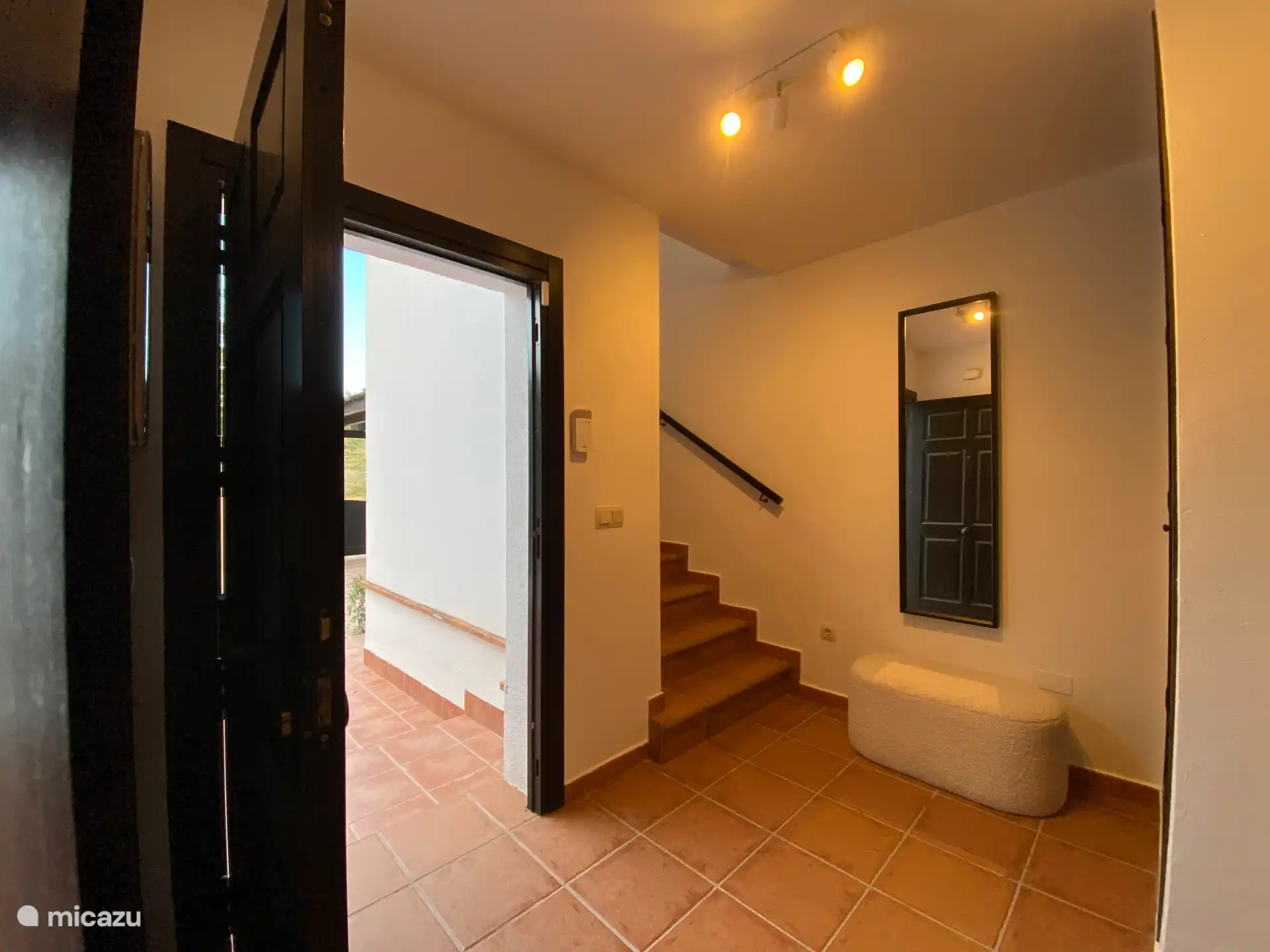 De hal bij binnenkomst