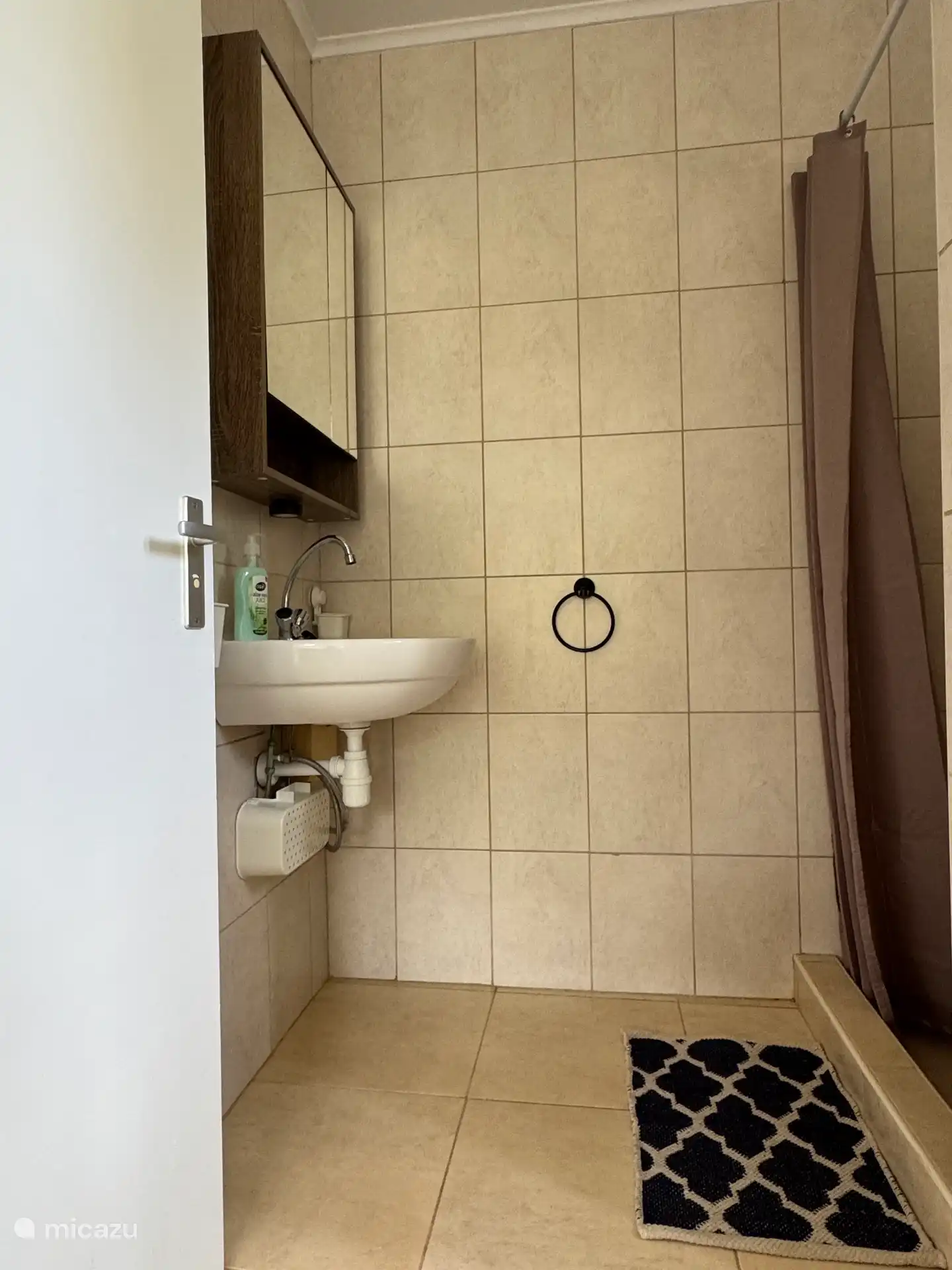 Badezimmer 1
