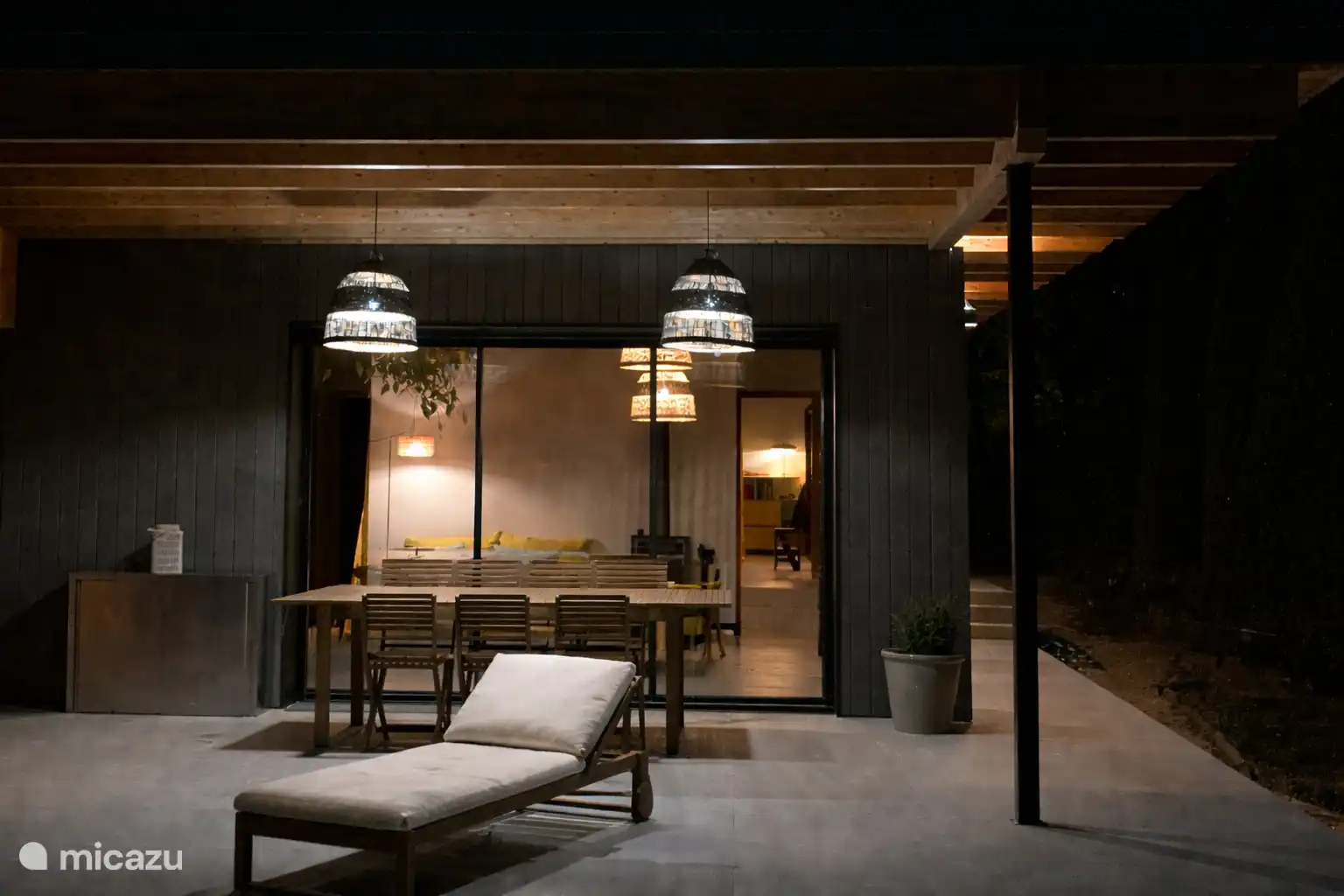 Westterras 's nachts