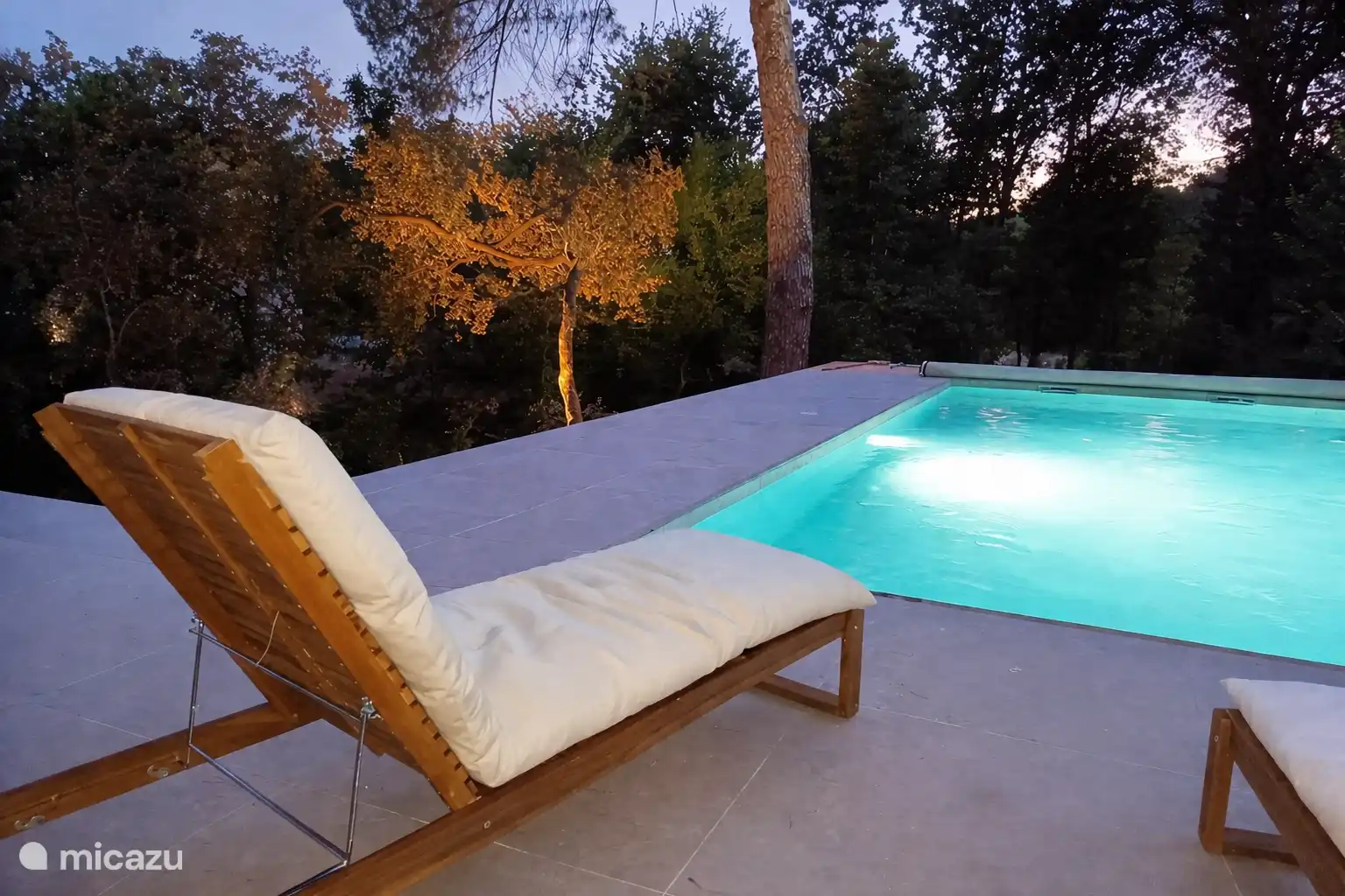 Zonsondergangzwembad