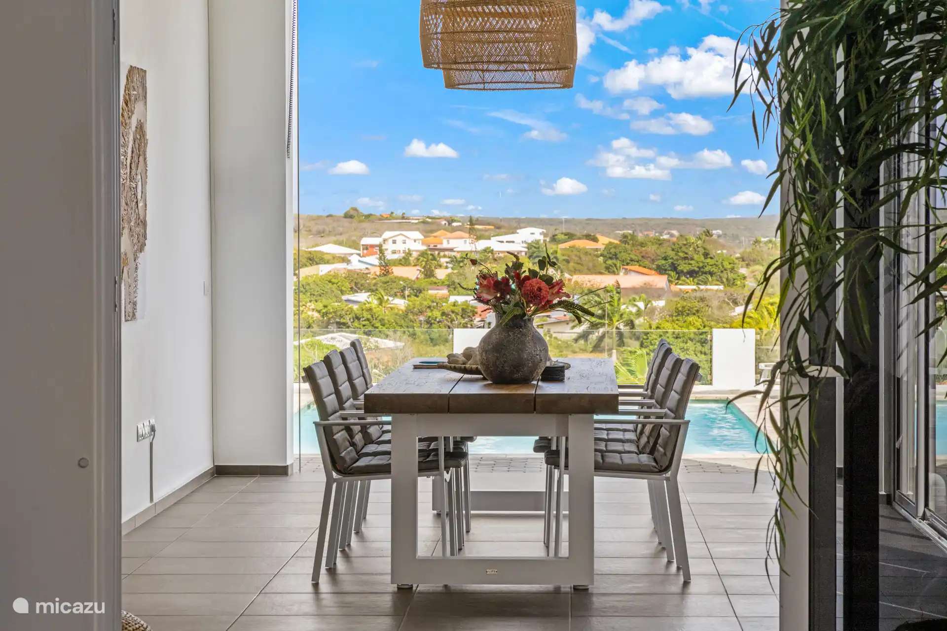 Samen tafelen met een prachtig uitzicht, een moment om van te genieten