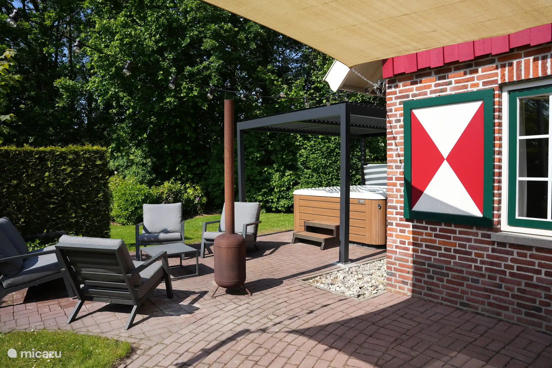 Ciclismo, Países Bajos, Güeldres, Lievelde, casa vacacional  El Brittenburg con sauna y jacuzzi
