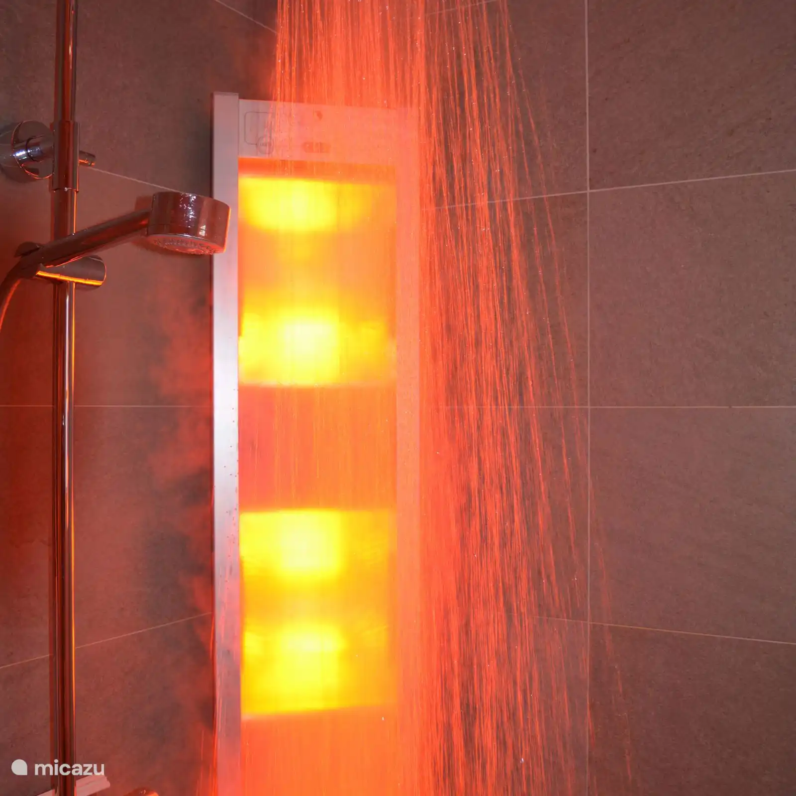 El baño con ducha solar