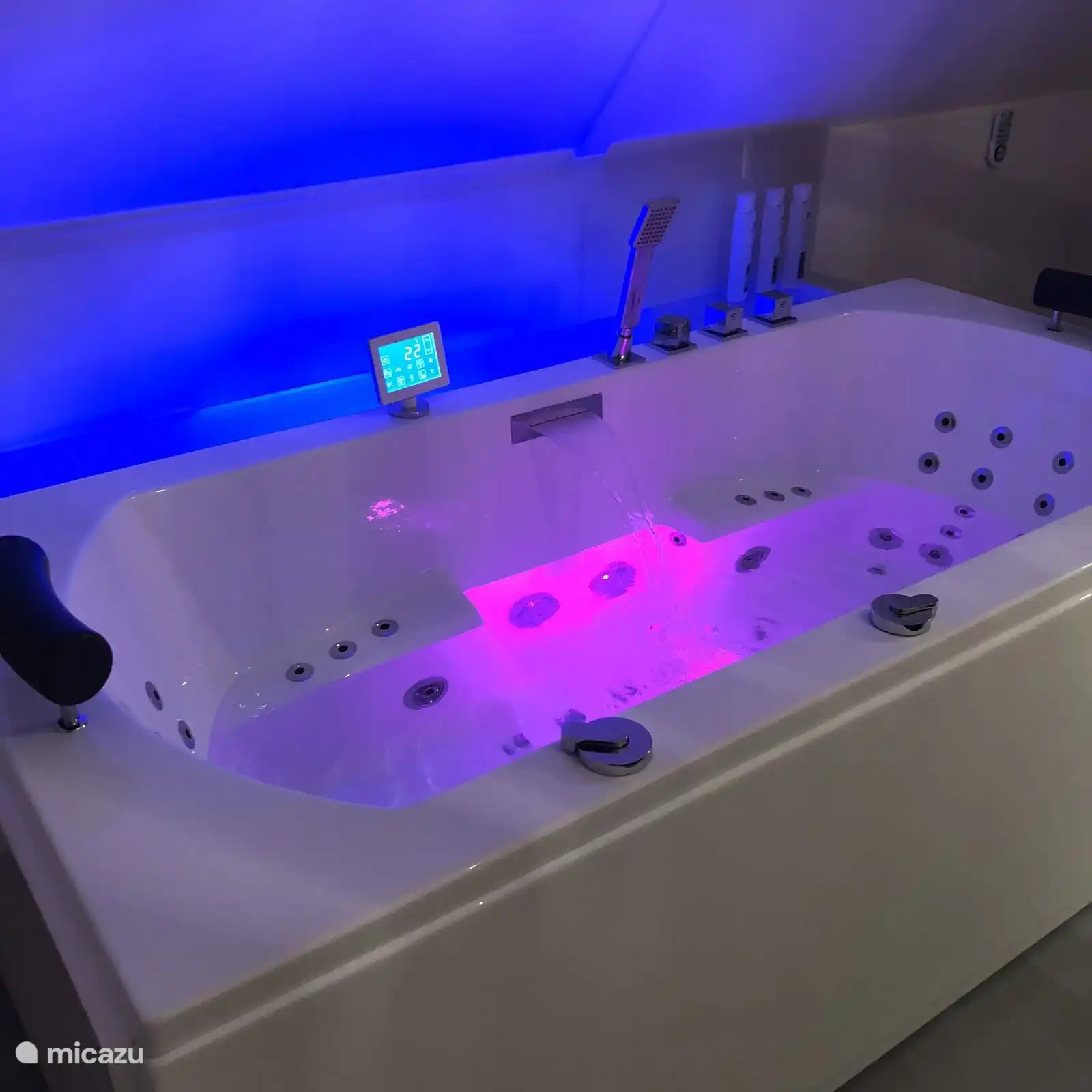 Jacuzzi de Elysium 