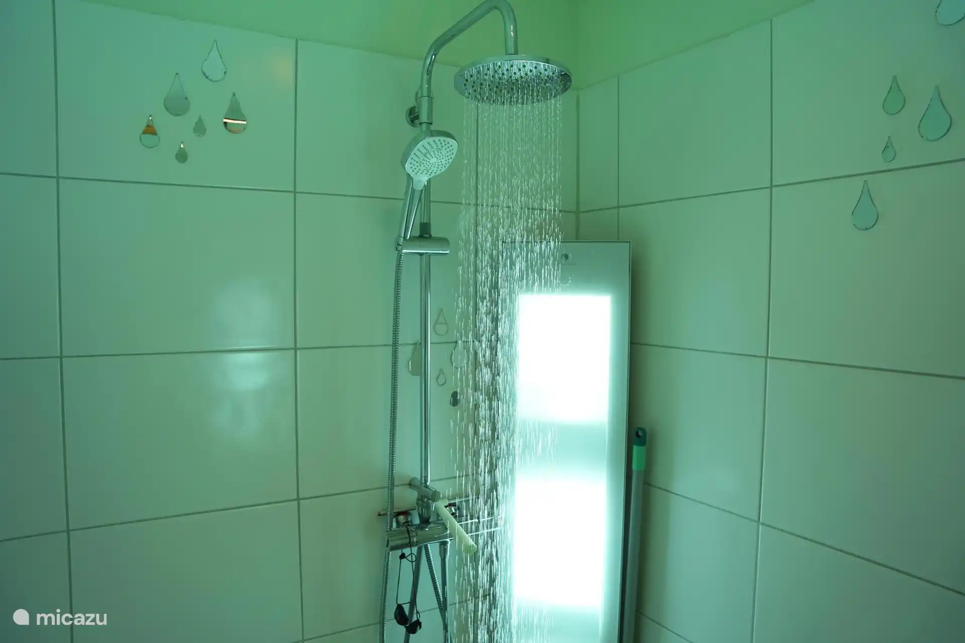 Sunshower de Elysium 