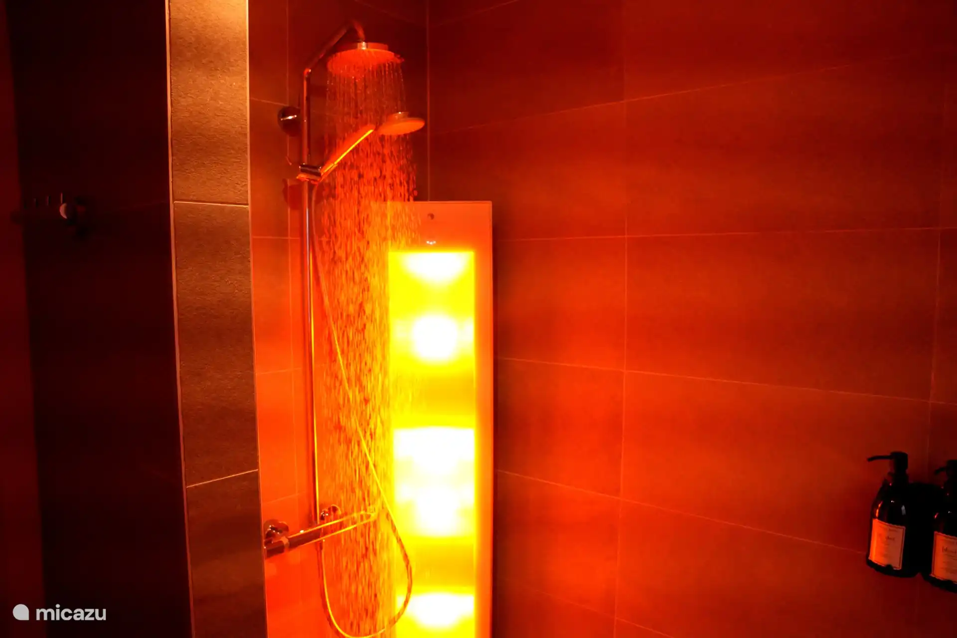 Bij kleuren onder de douche