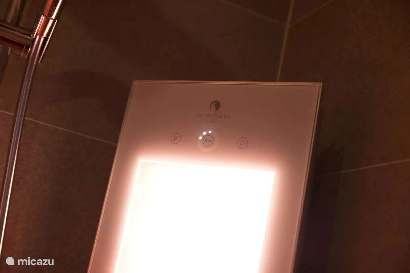 Luxe badkamer met sunshower