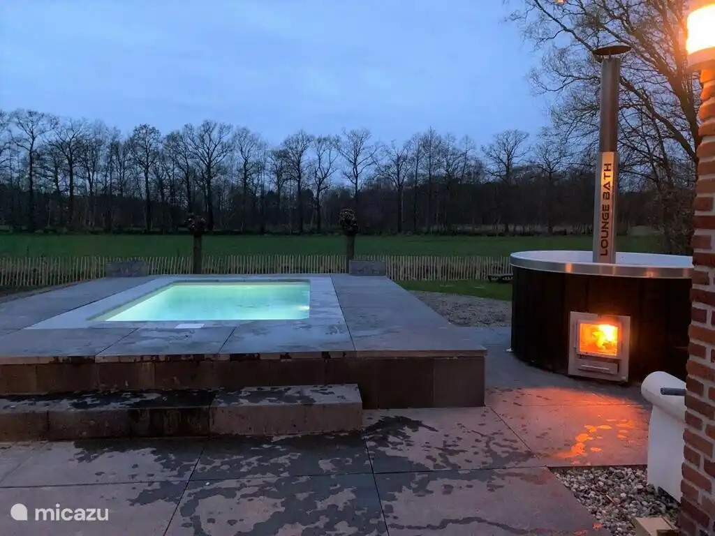 Privé zwembad met Jetlet