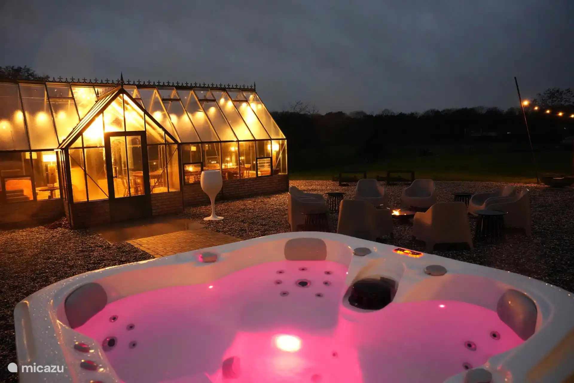 Uitzicht vanuit de jacuzzi