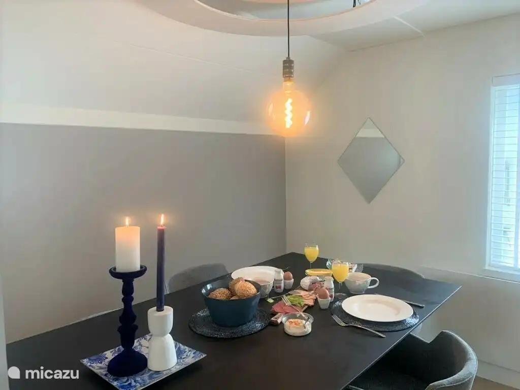 La salle à manger du siège de Groll 