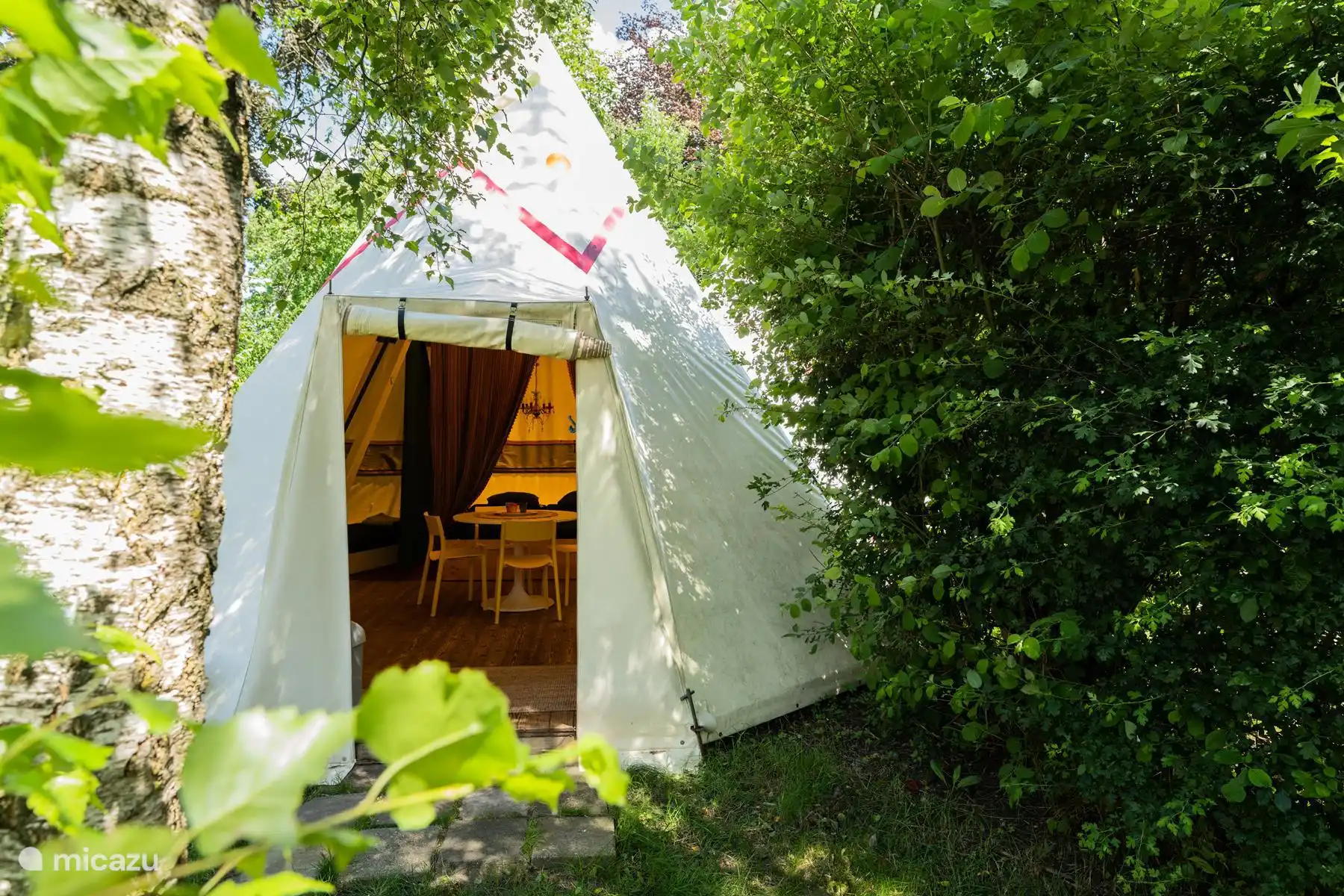 Kinderfreundlich, Niederlande, Gelderland, Voorthuizen, glamping / safarizelt / yurt  Jippi Tipi