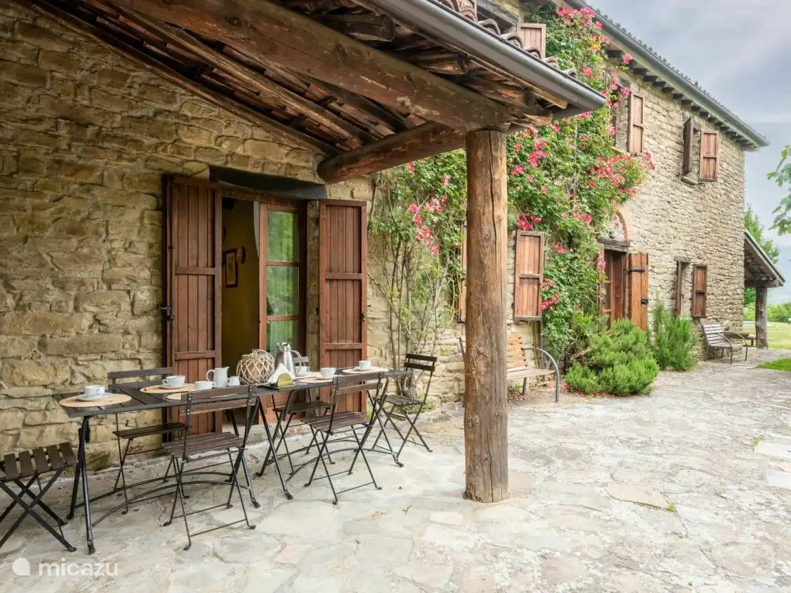 Terrasse extérieure à cuisine