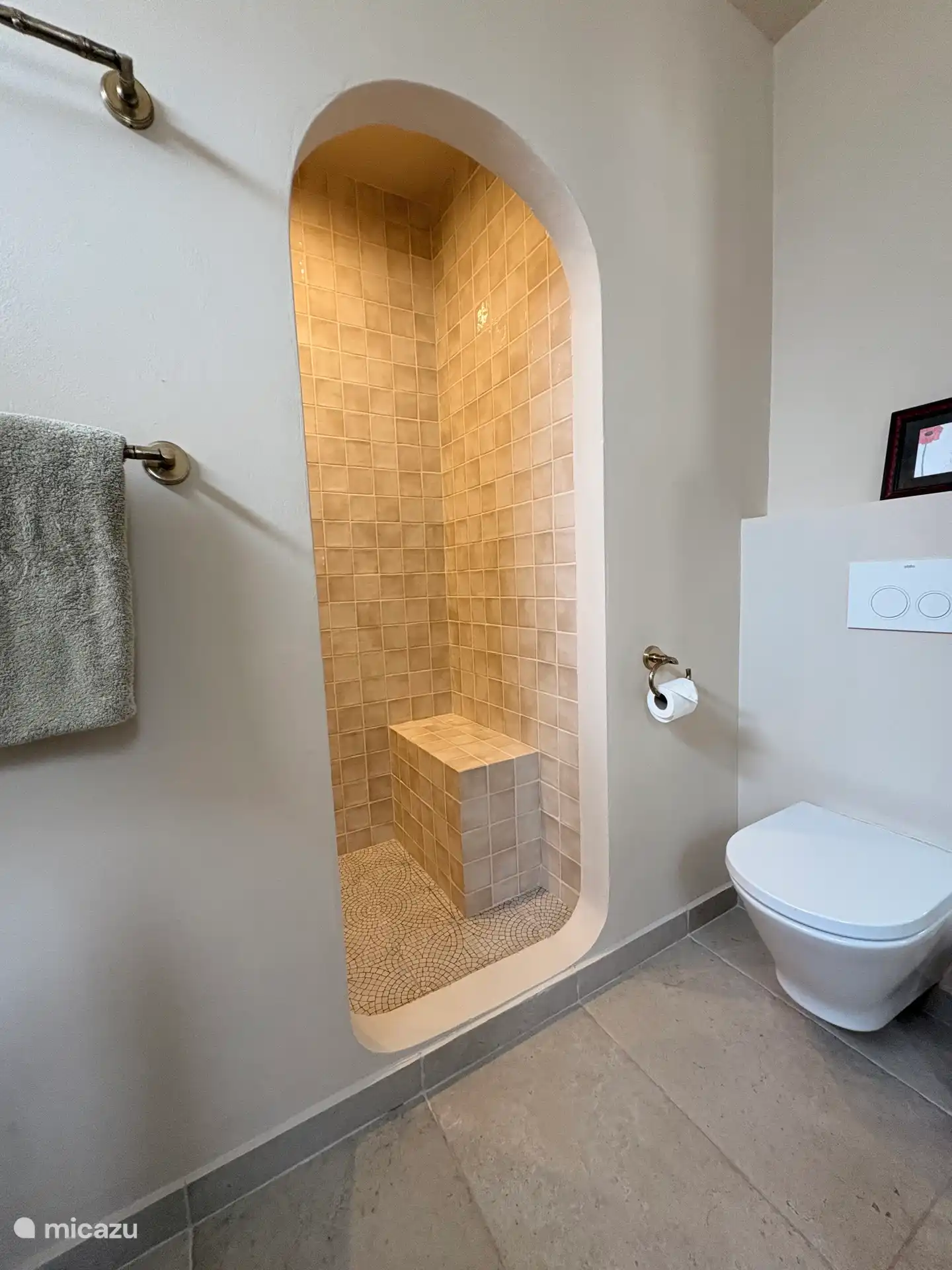 Badkamer grote slaapkamer