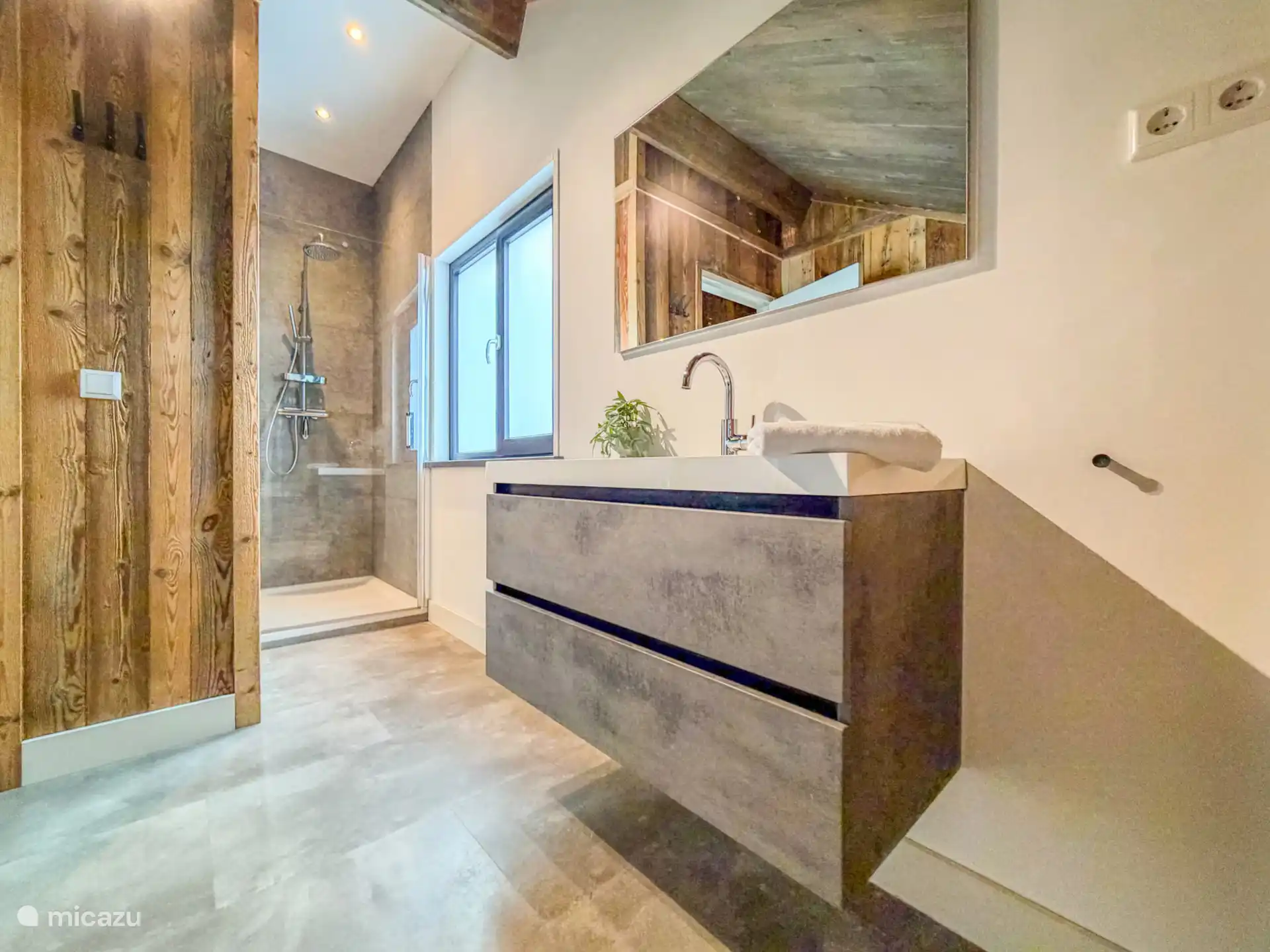 Badkamer 1