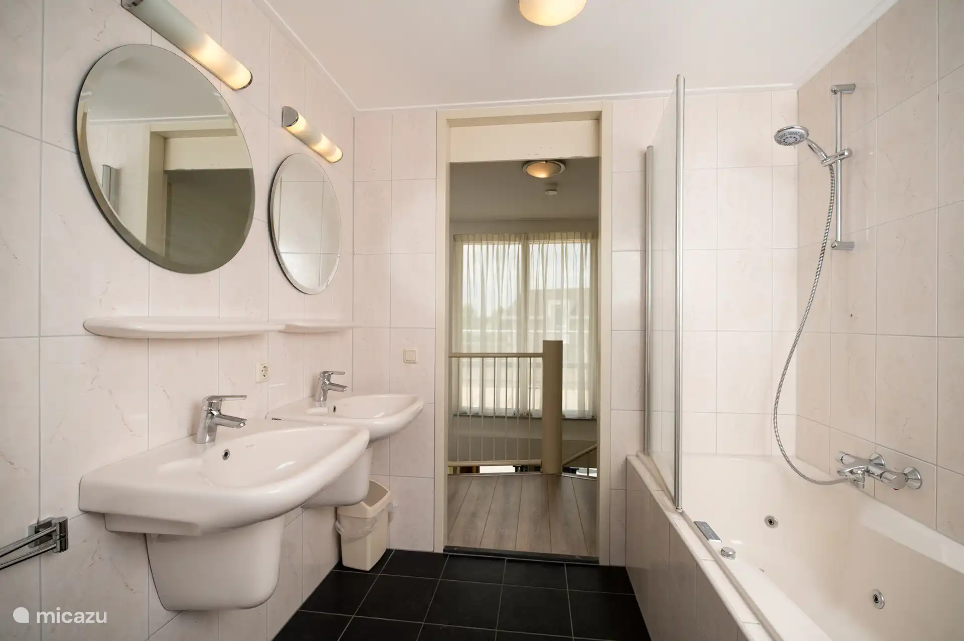 Badkamer boven