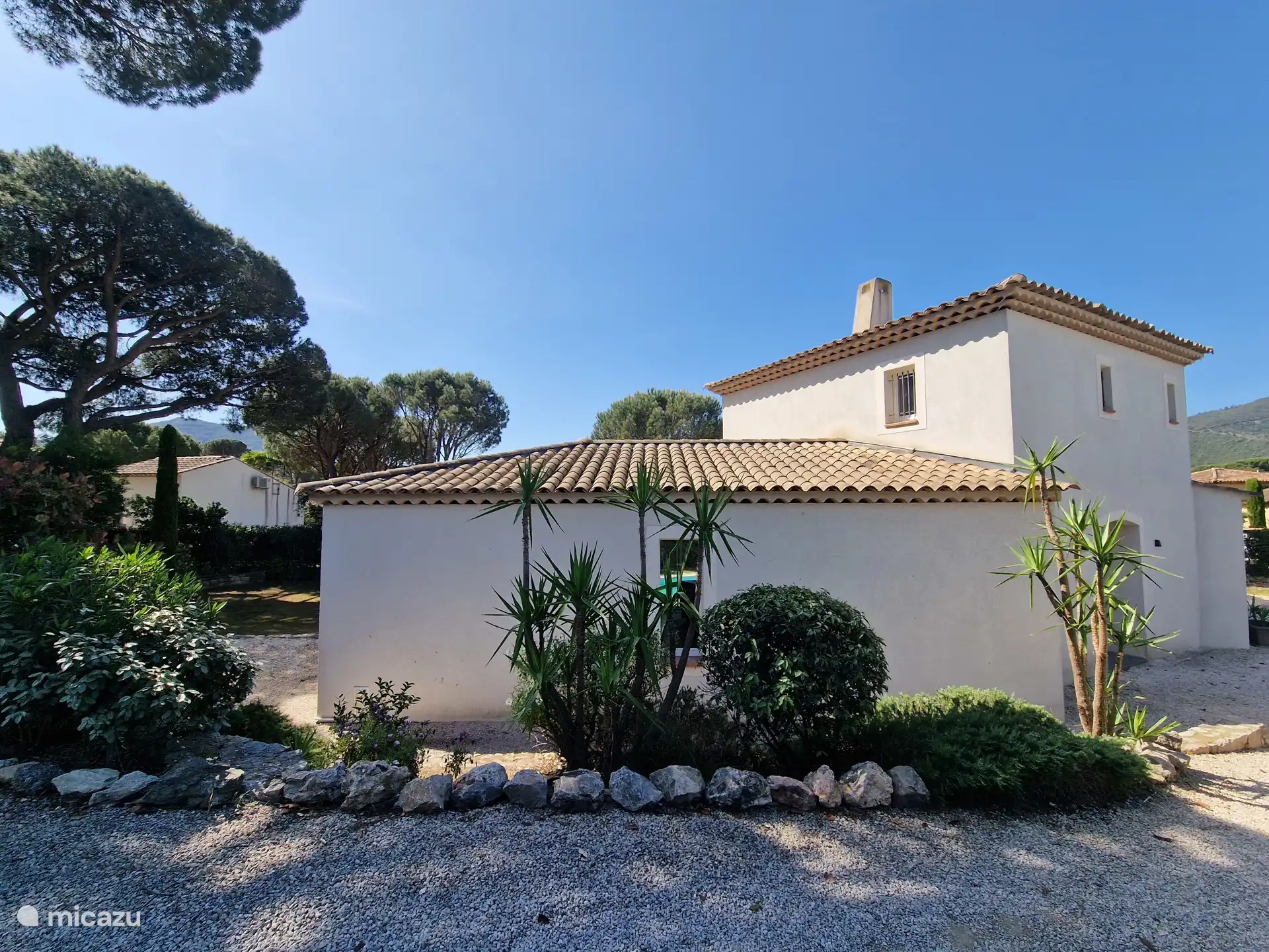 Zijkant villa Antoinette