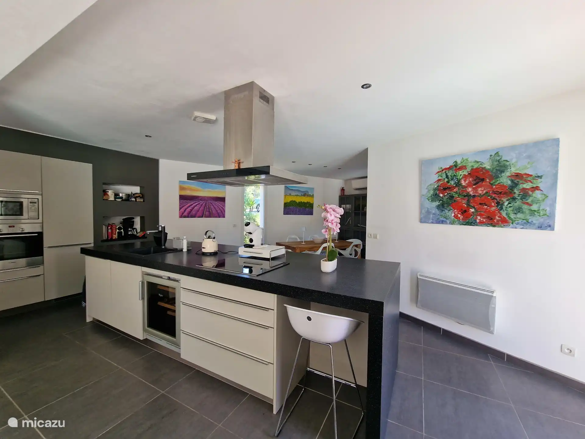 Complete grote moderne keuken