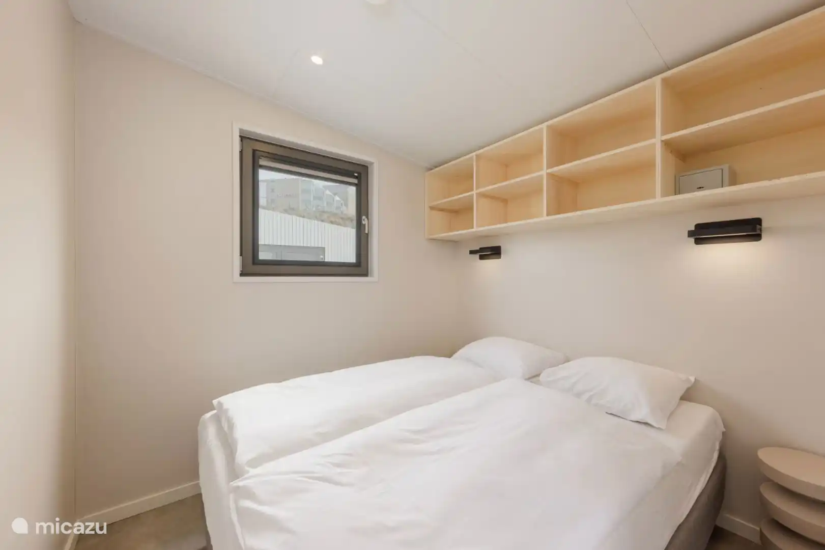 Les maisons de plage sont habilement décorées et offrent une superbe vue sur la plage et la mer.