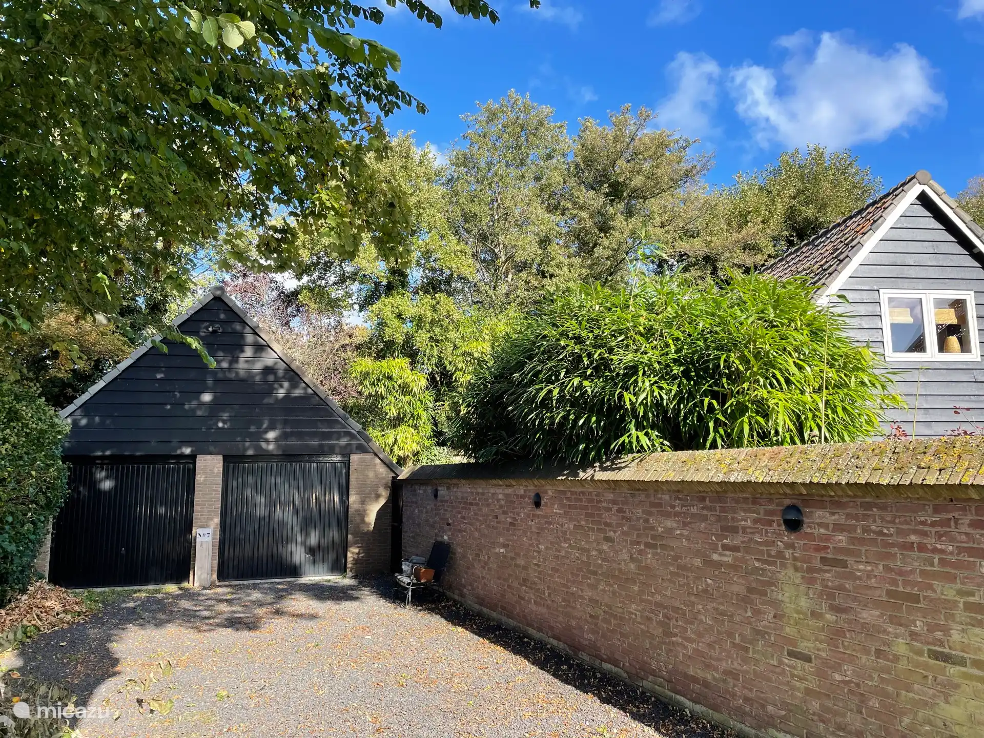 Wunderschönes, ruhig gelegenes Ferienhaus, am Rand des gemütlichen Bergen und fünfzehn Minuten mit dem Fahrrad von Bergen aan Zee entfernt.