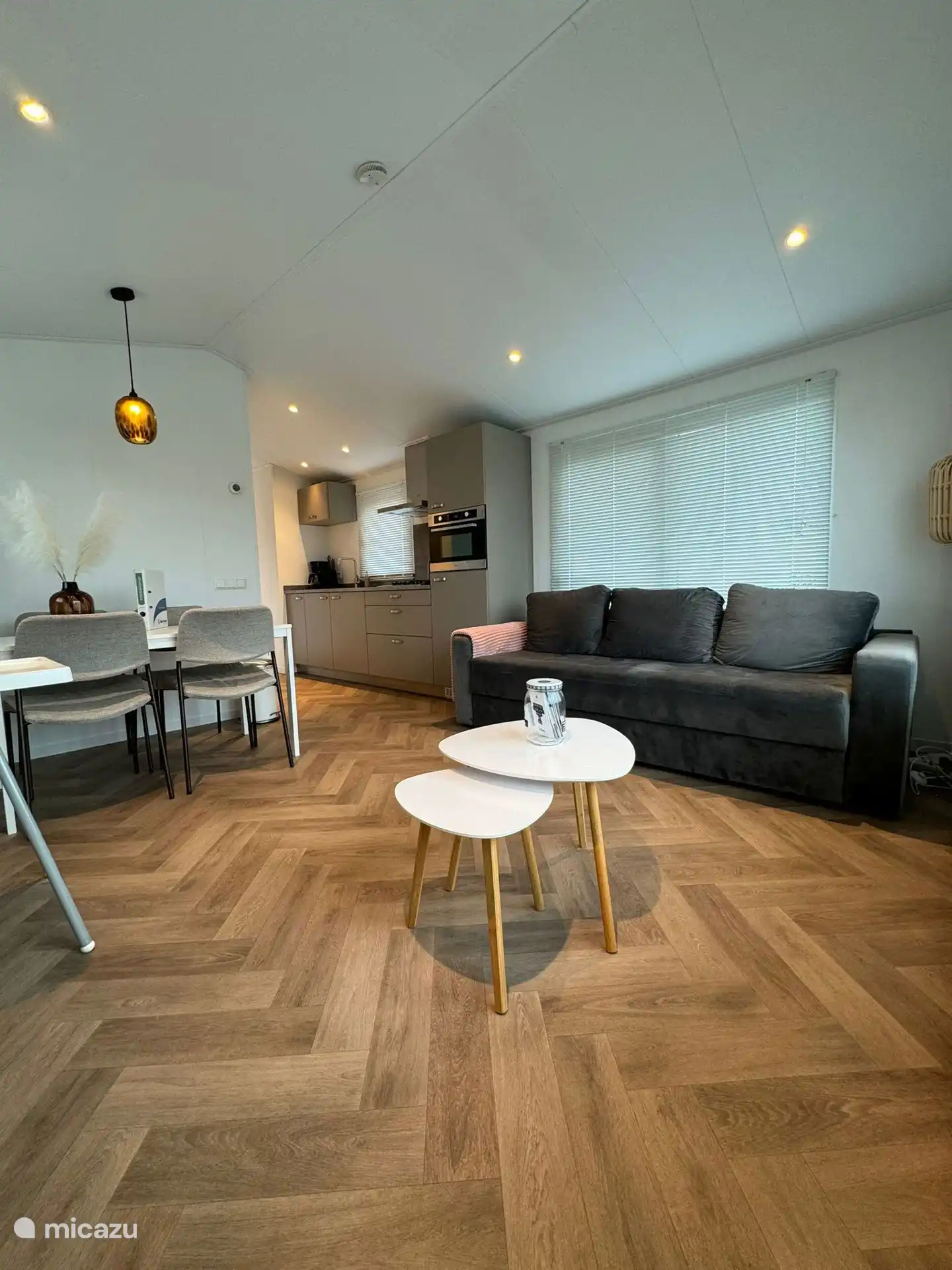 Chalet en el parque vacacional Molenhoek JB9 en Países Bajos, Zelanda, Kamperland - chalet