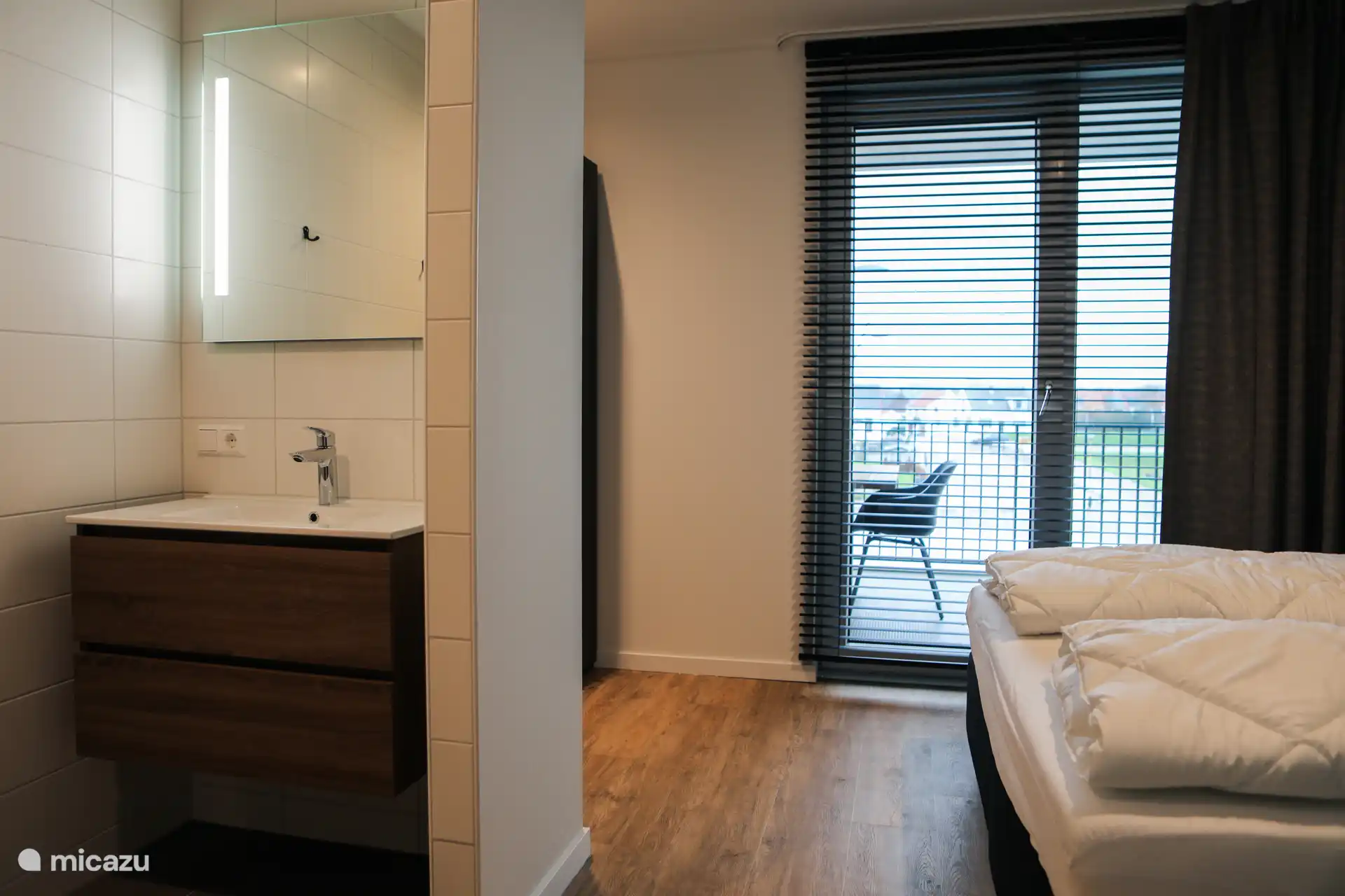 Chambre avec salle de bain