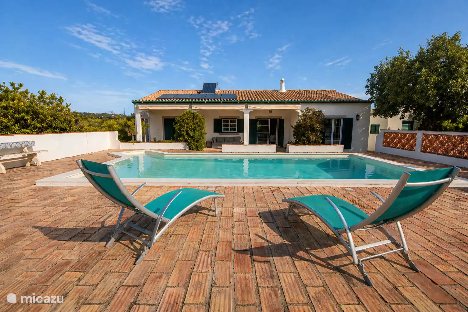 Swimming, Portugal, Algarve, Moncarapacho, villa Monte da Trovisca