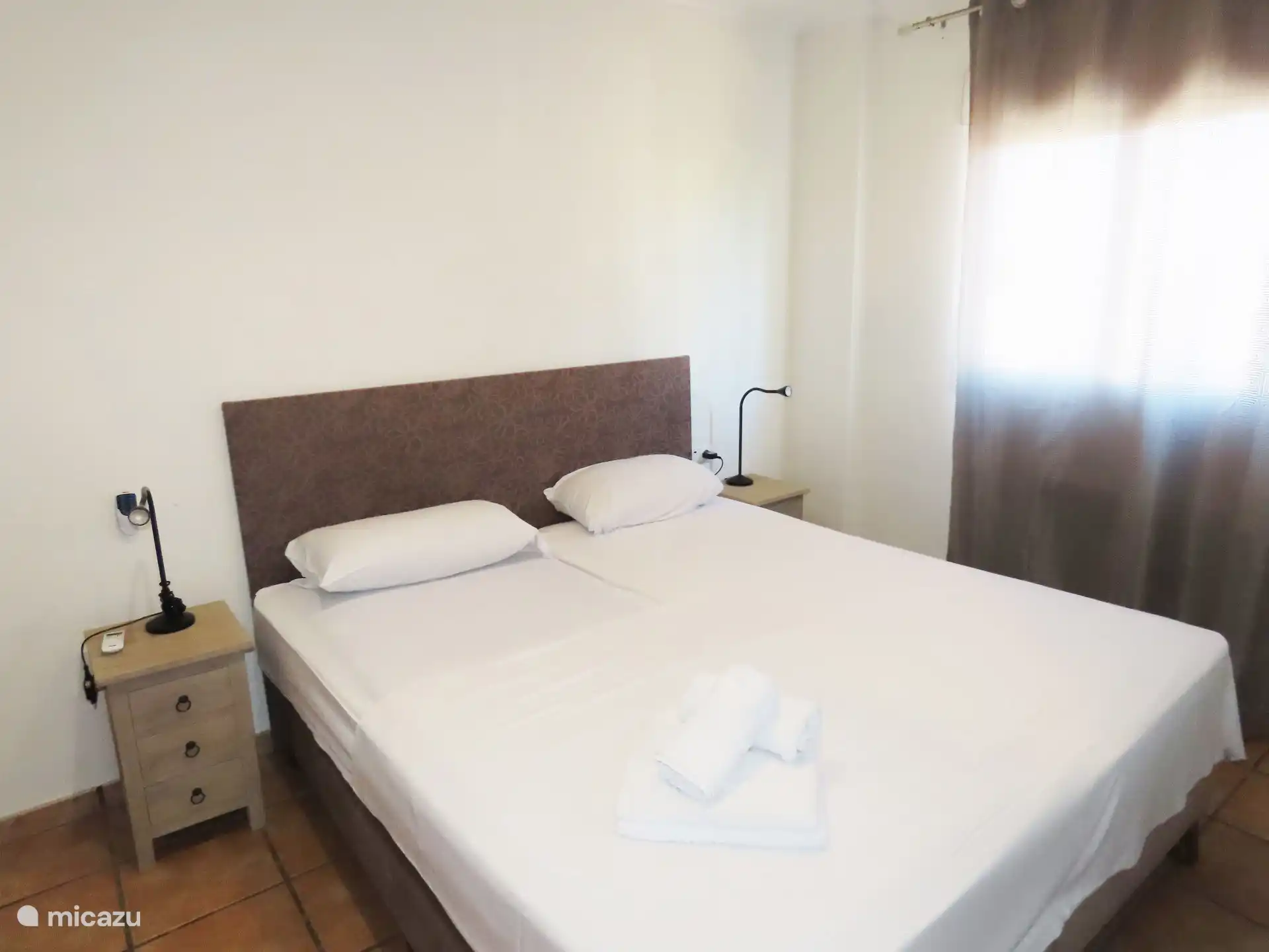 Des chambres spacieuses où les lits peuvent être utilisés comme lits simples ou doubles. 