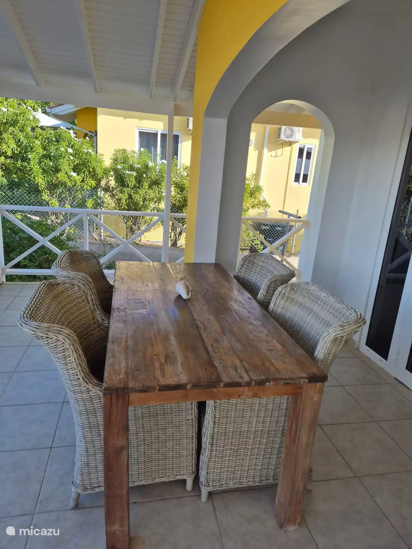 Front terrace