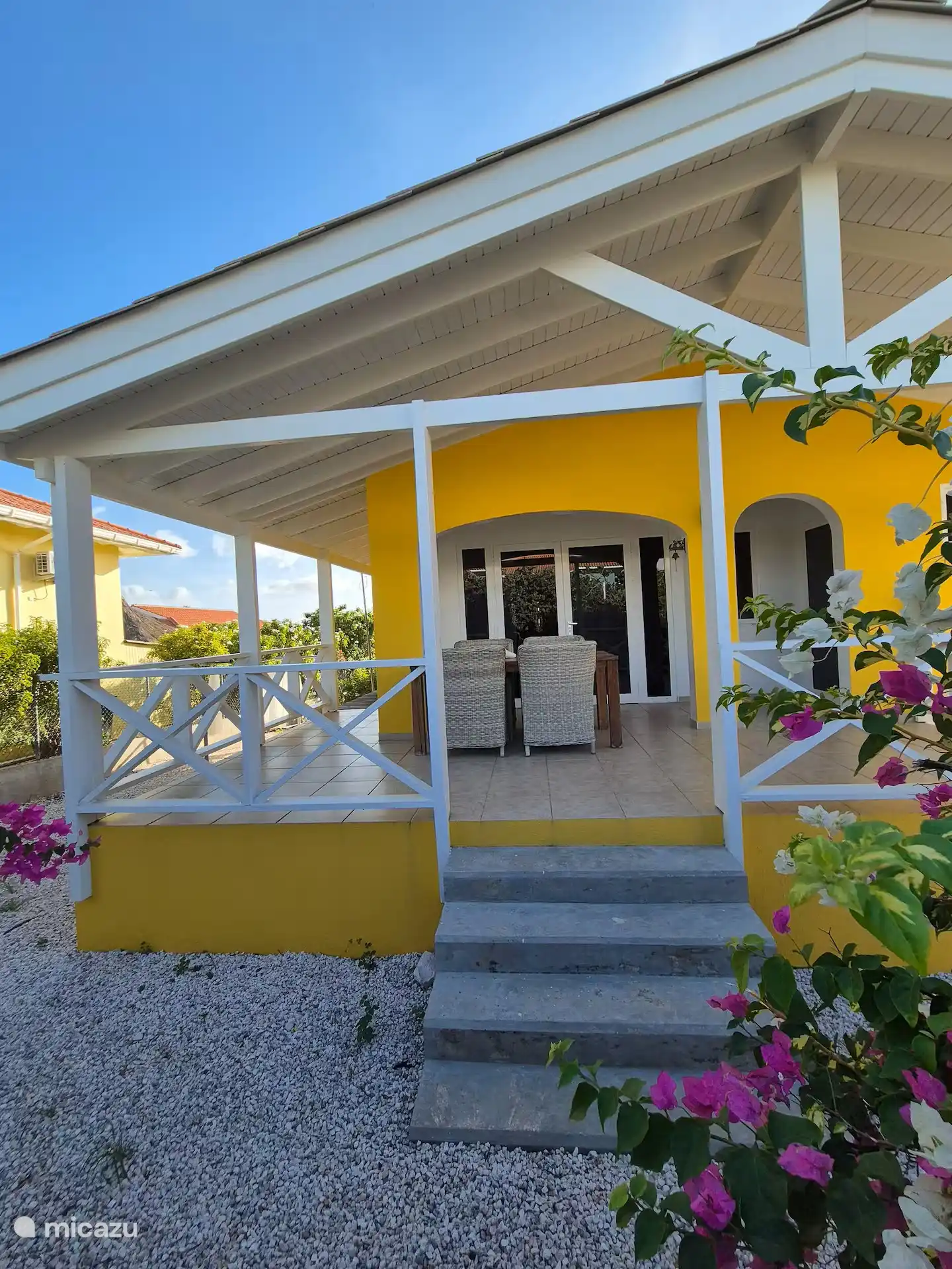 Front terrace