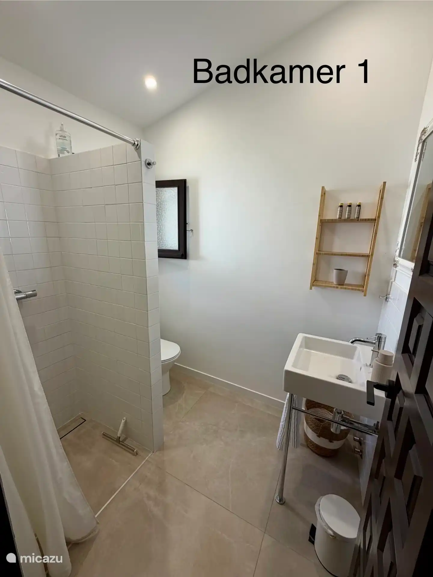 Badkamer 1