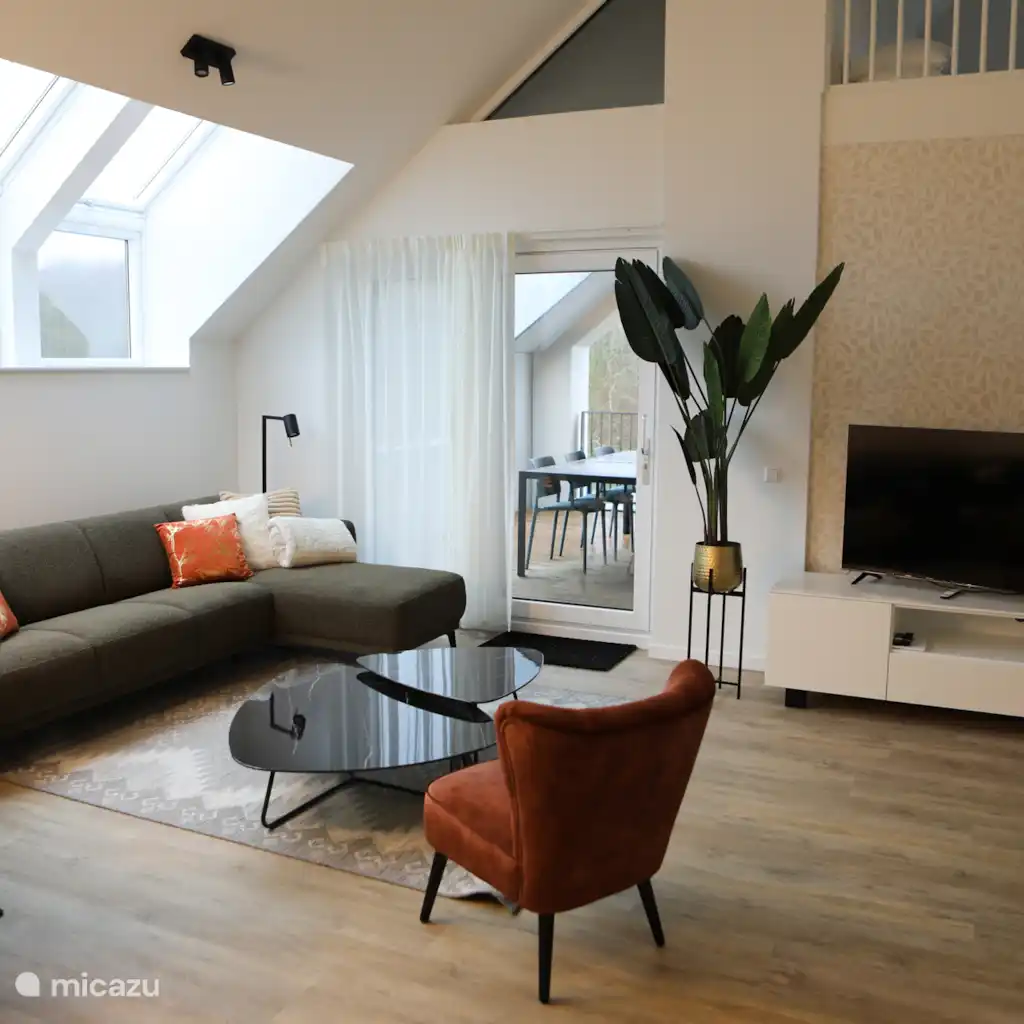 Luxe loft aan het water 2H