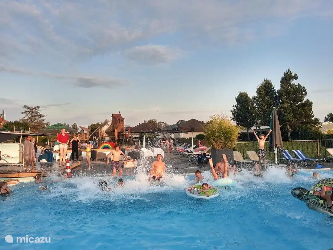 Piscine au parc