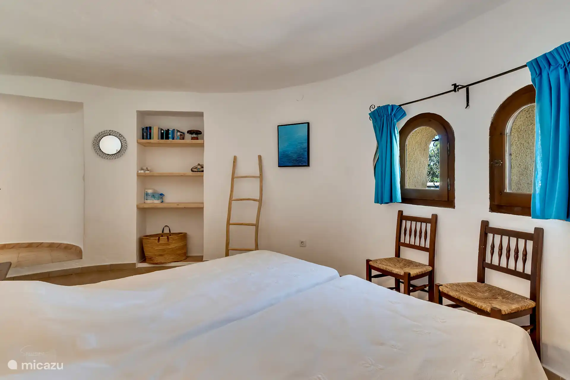 Dormitorio abajo