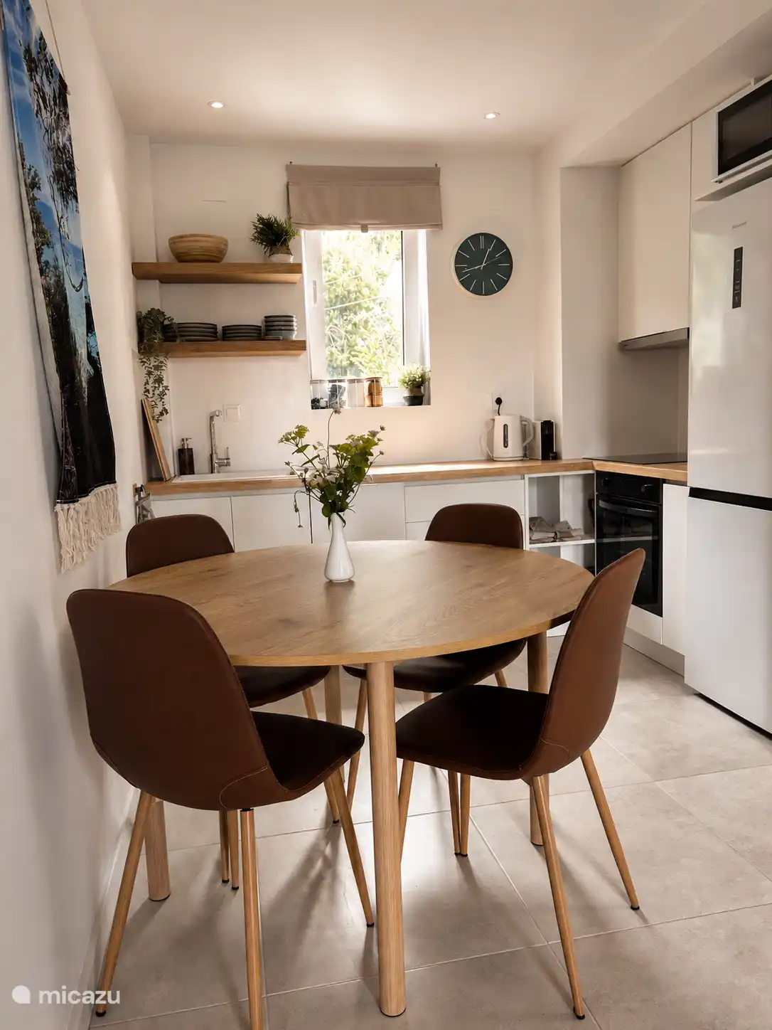 Keuken en eethoek