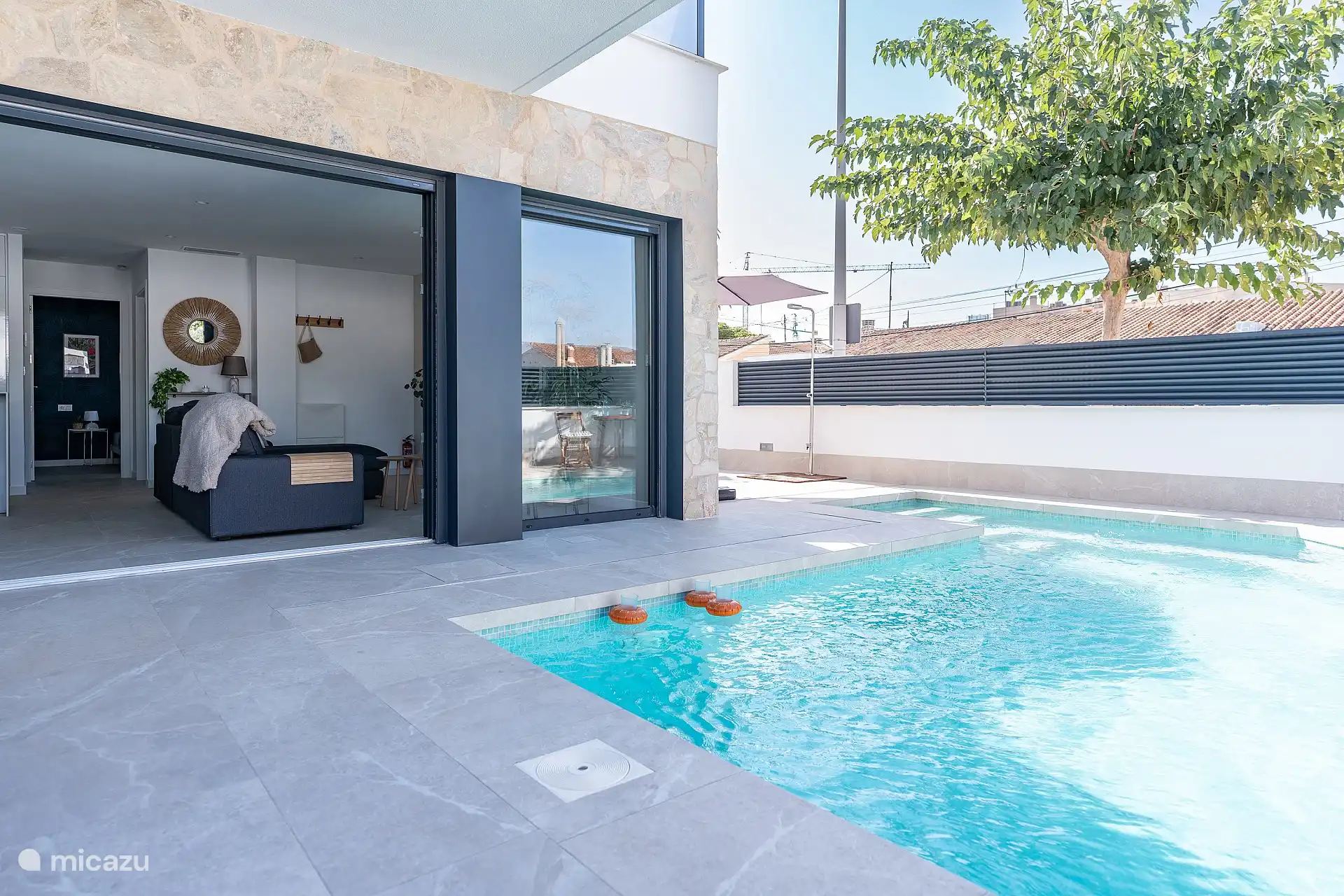 villa, Dehesa de Campoamor, Costa Blanca, España - Casa de Tulipanes