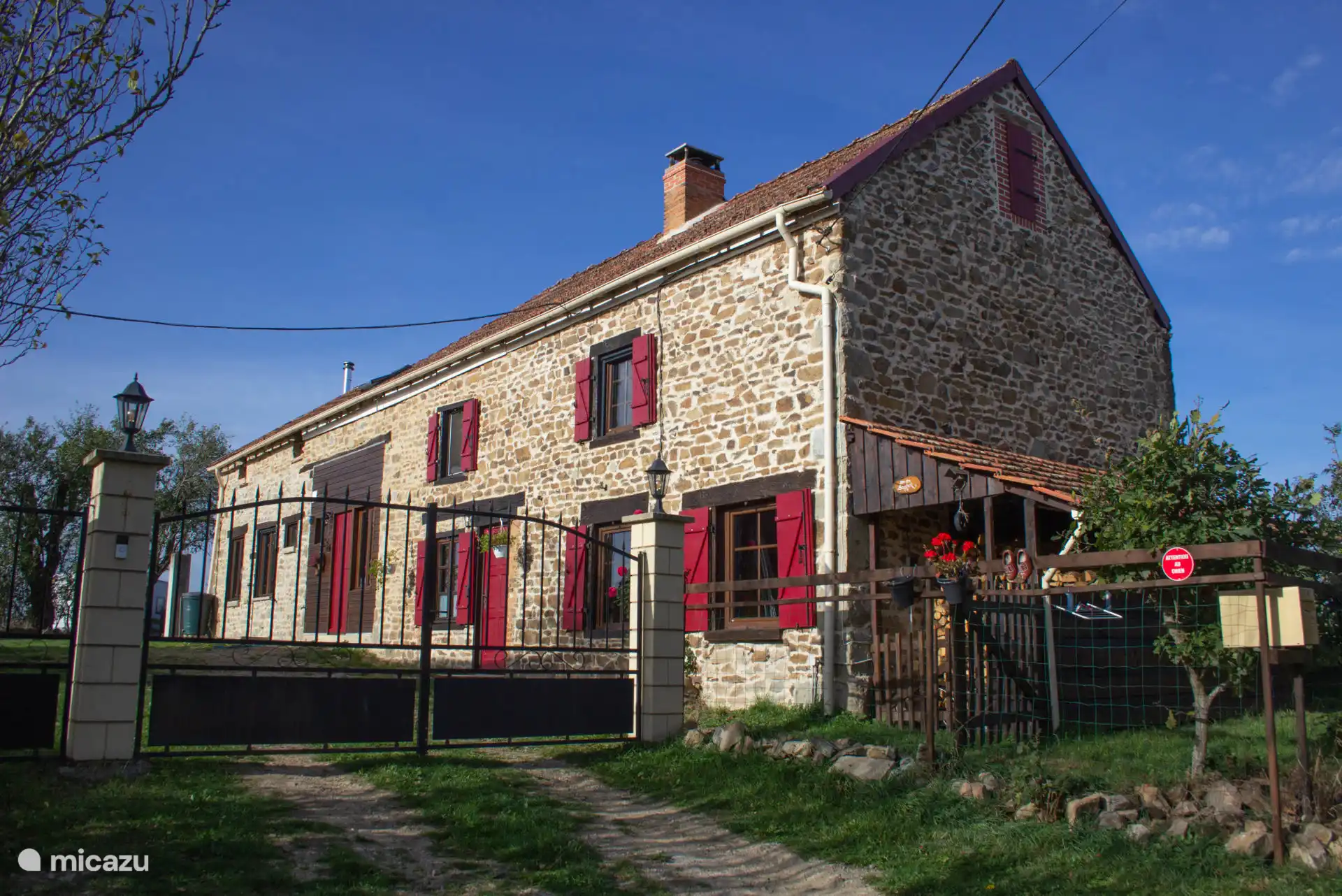 Gite Ferme Ranciat en Francia, Puy-de-Dôme, Saint-Maurice-près-Pionsat - casa rural / cabaña