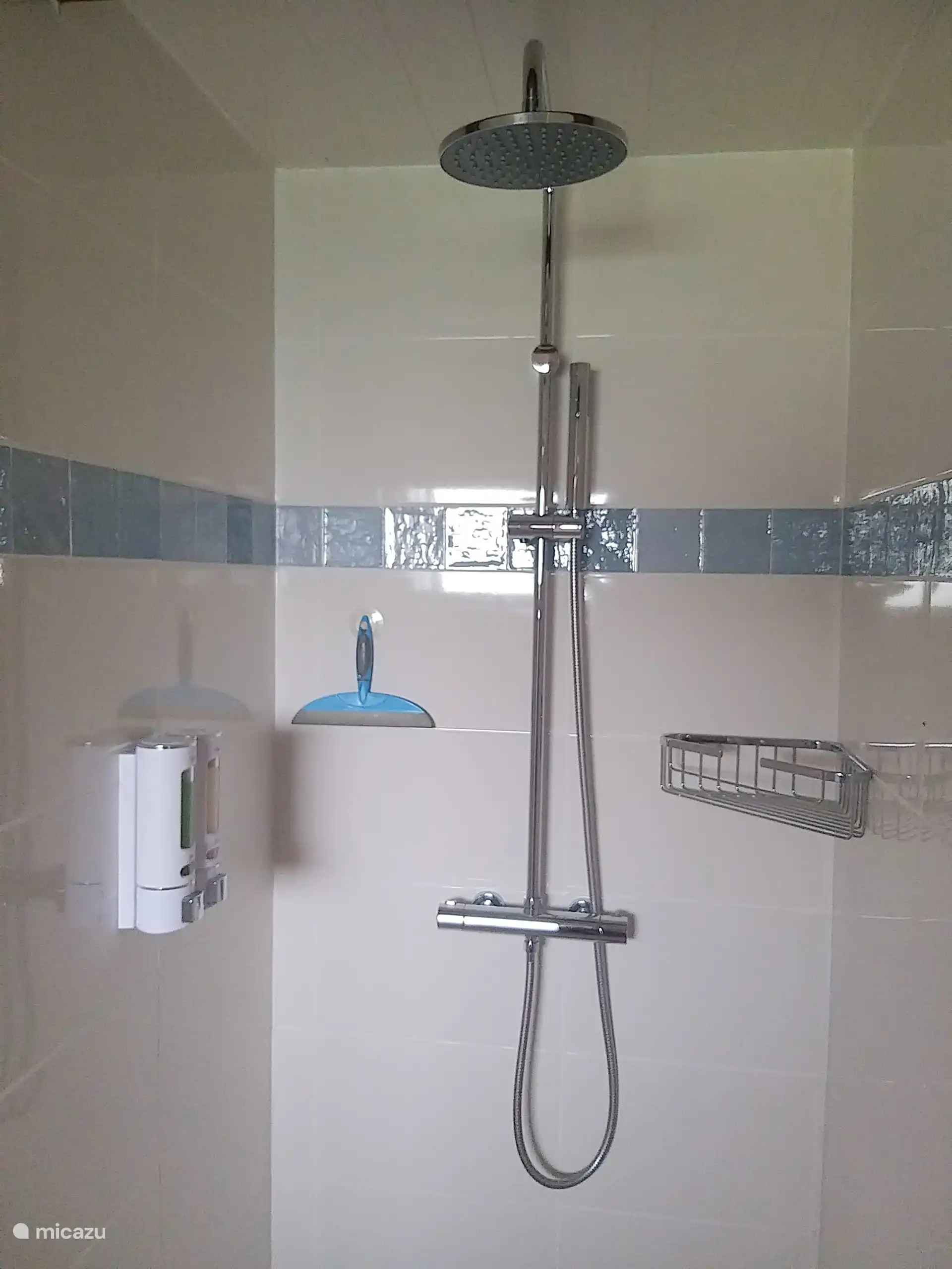 Ducha baño Gite ferme ranciat