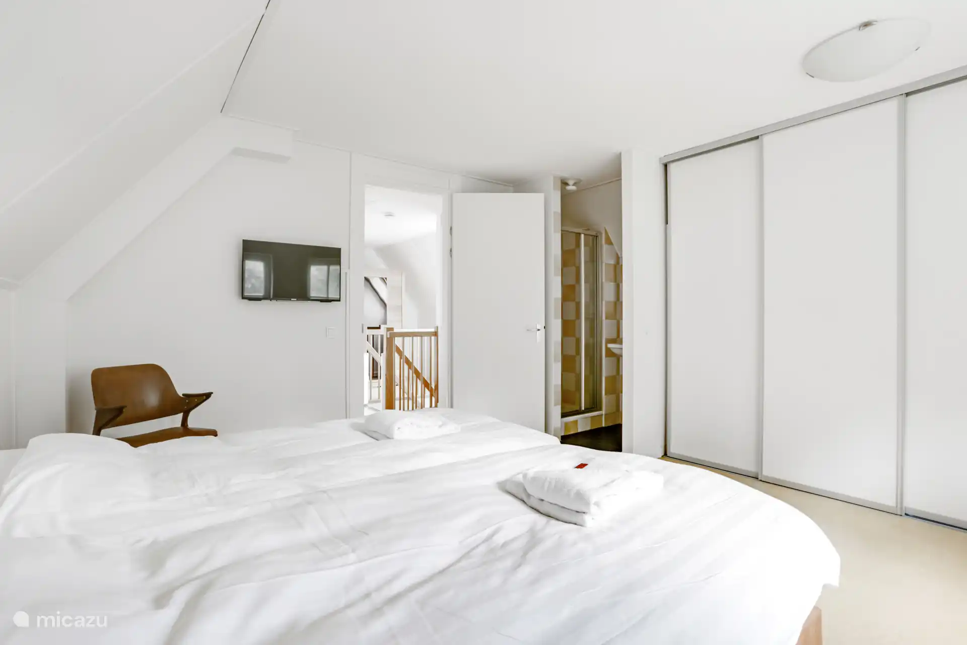 Dormitorio de arriba