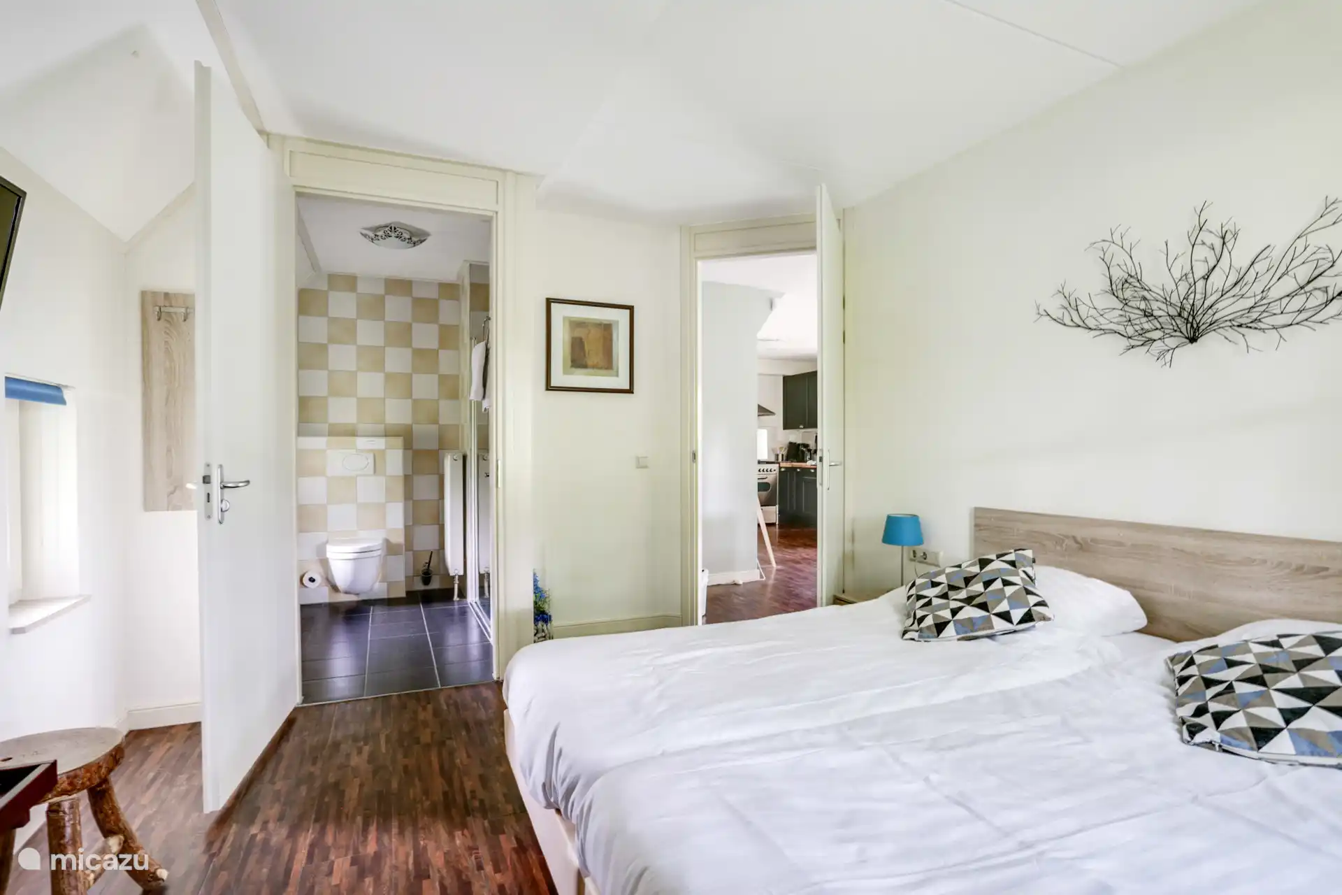 Dormitorio de abajo
