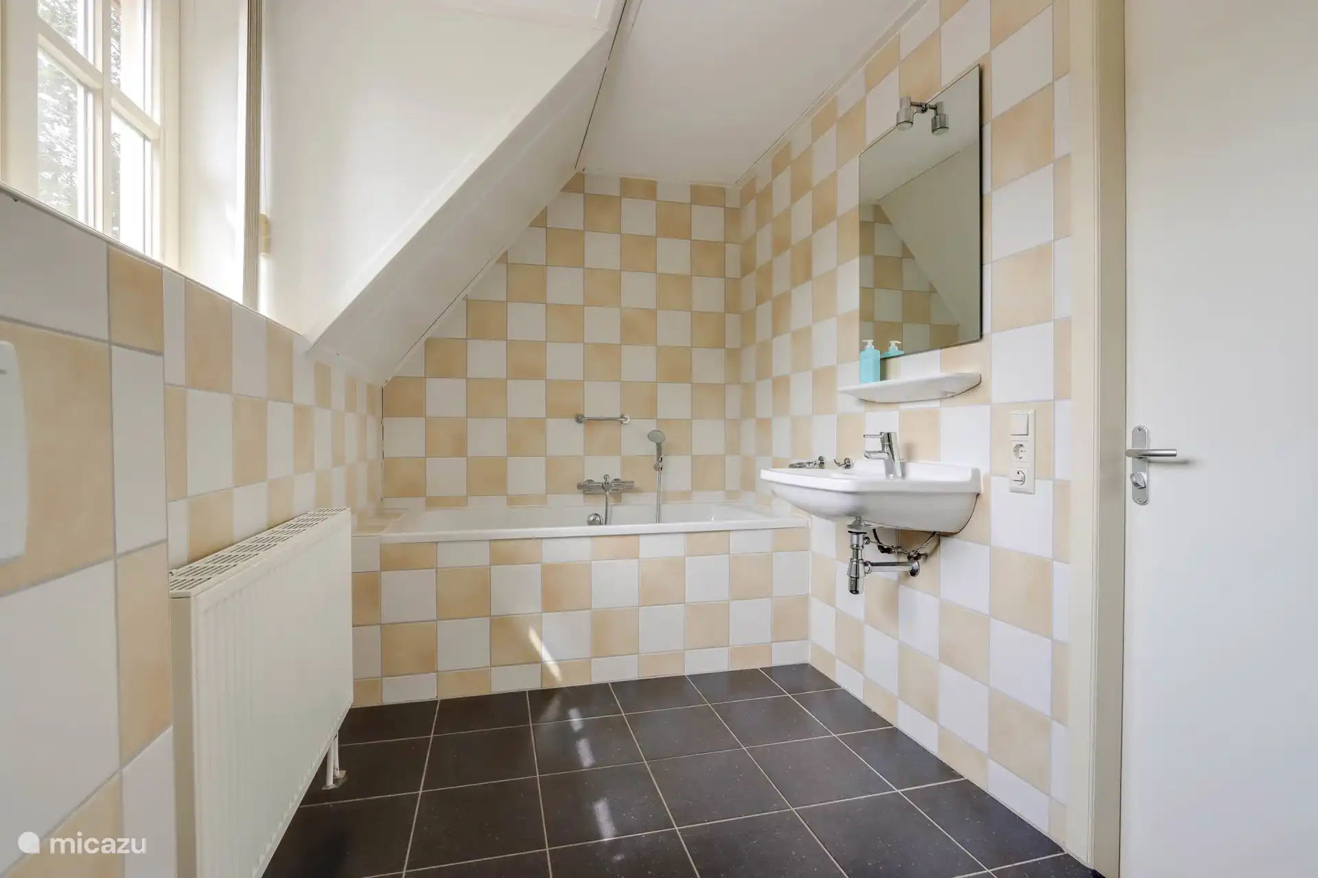 Baño arriba