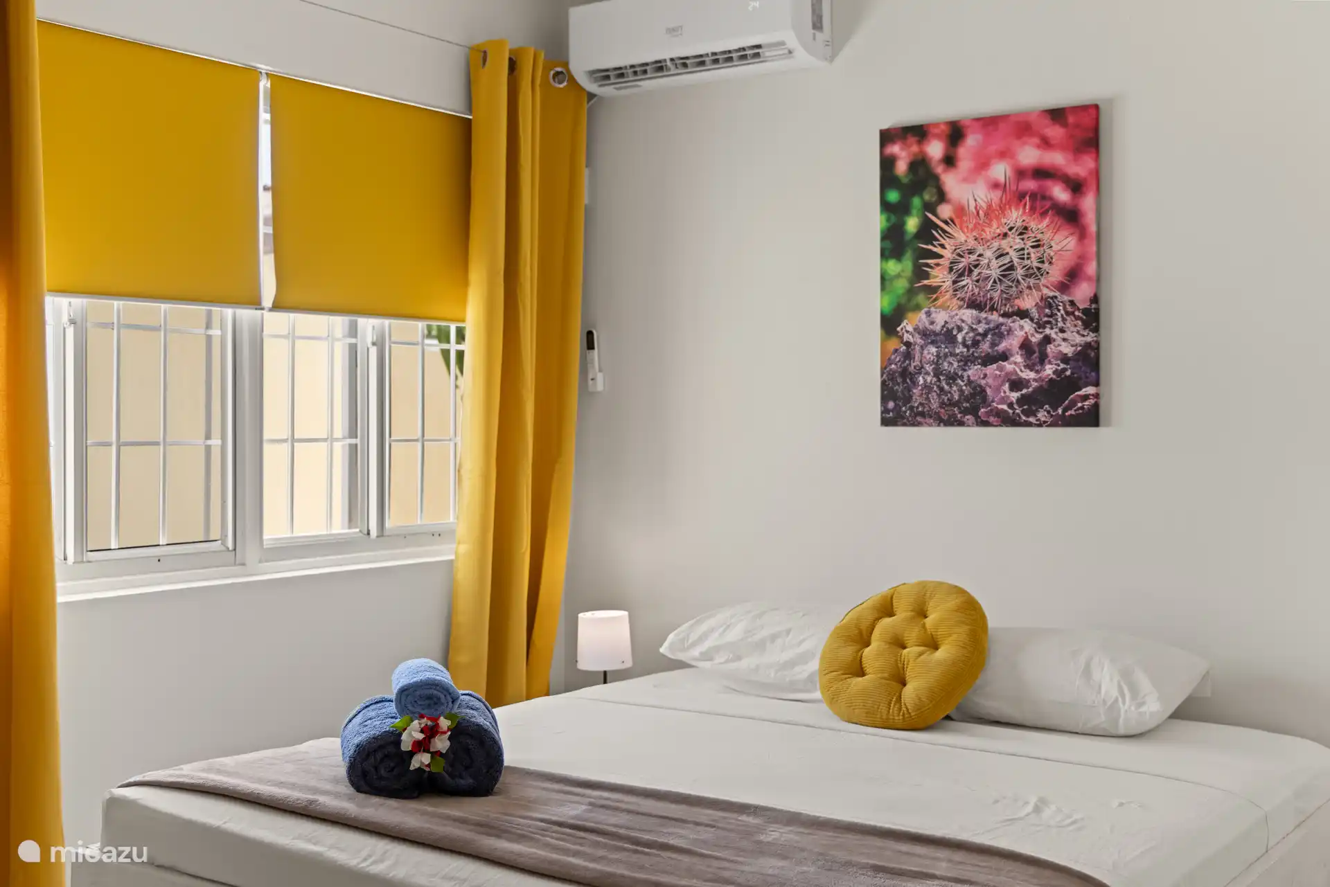 Un dormitorio fresco y cómodo para una noche de sueño relajante en Curazao